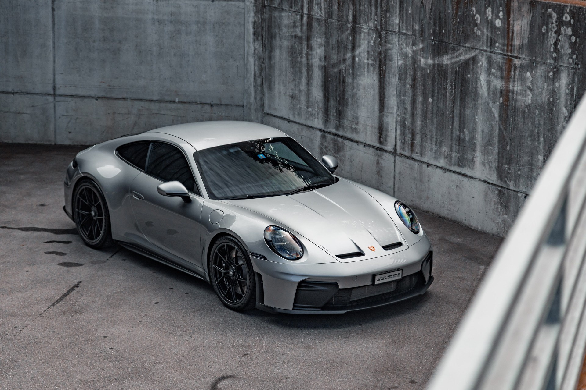 PORSCHE 911 Carrera GT3 PDK Touring-image-7