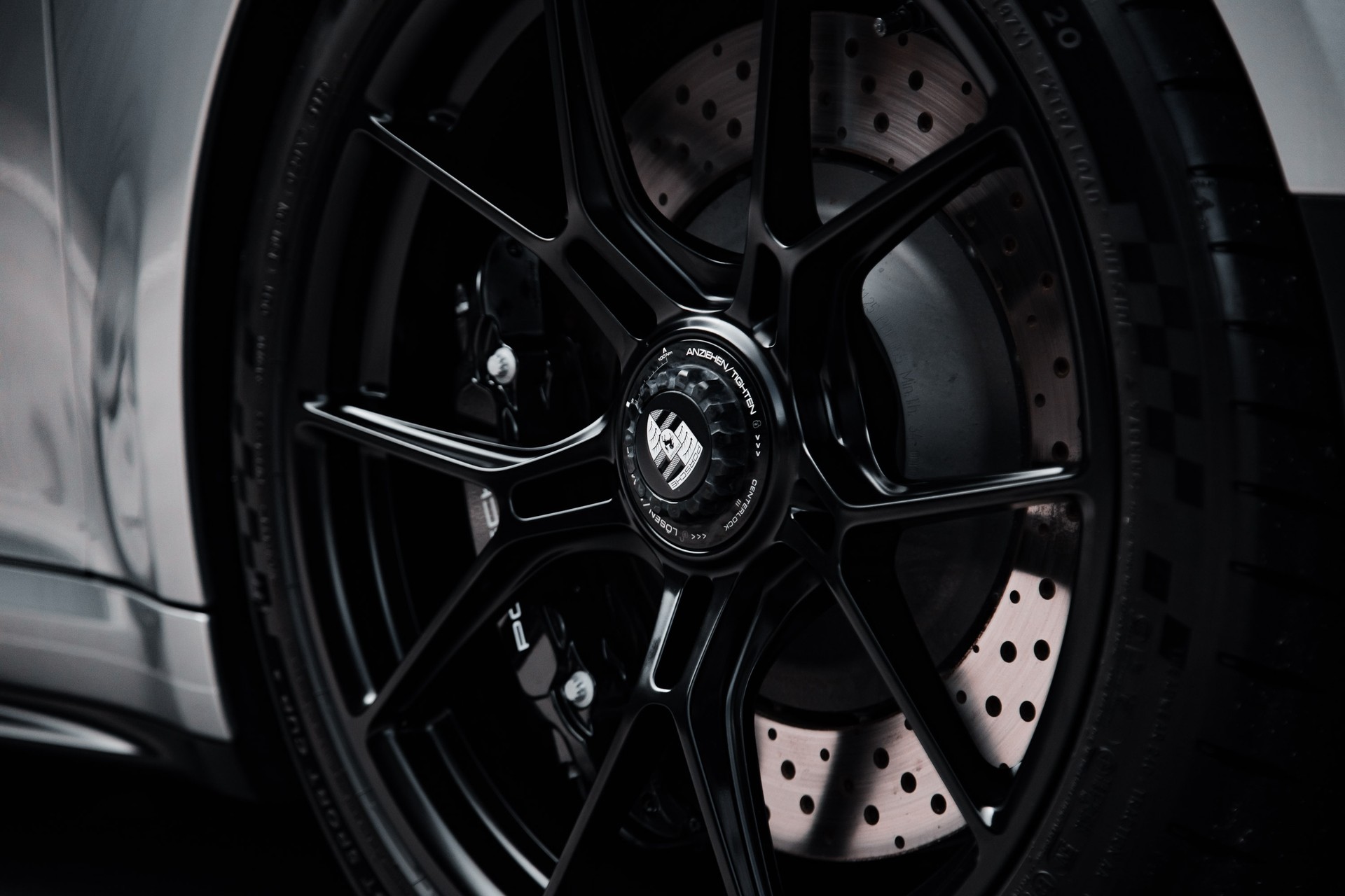 PORSCHE 911 Carrera GT3 PDK Touring-image-12