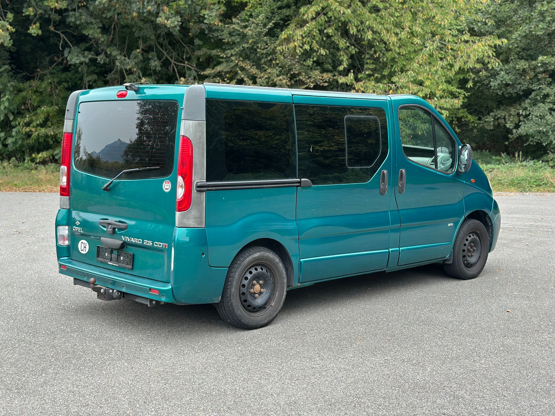 OPEL Vivaro Life 2.5CDTI 2.7t L1H1 (aménagé/Eingerichtet)-image-1