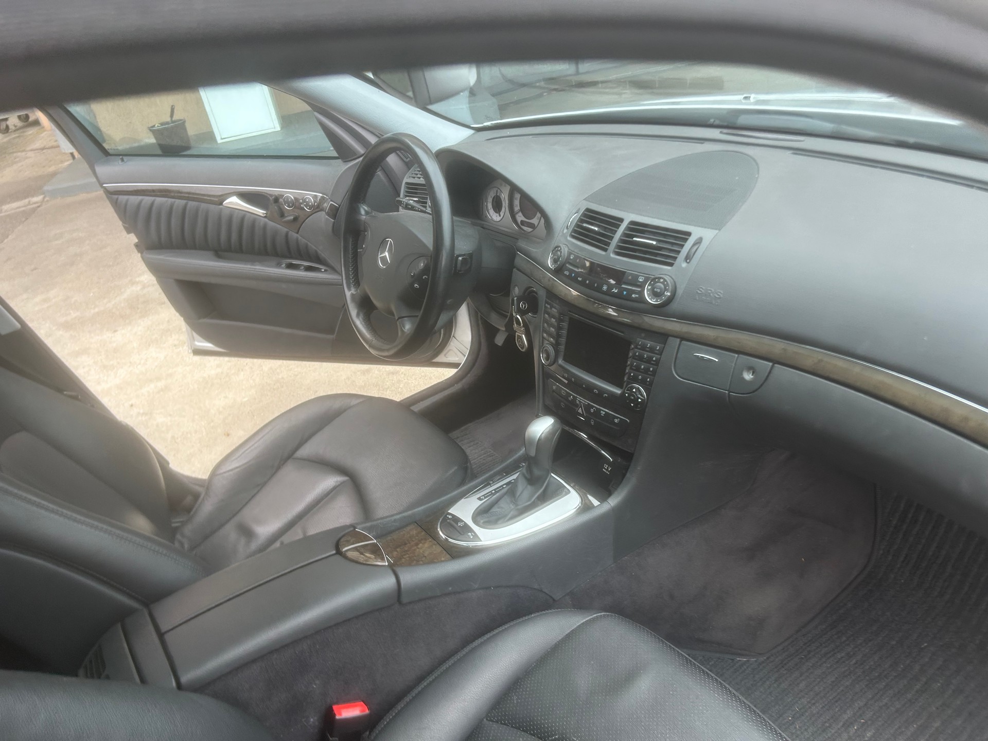 MERCEDES-BENZ E 350 Elégance 4Matic Automatic-image-8
