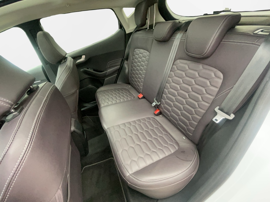 FORD Fiesta 1.0 SCTi Vignale-image-10