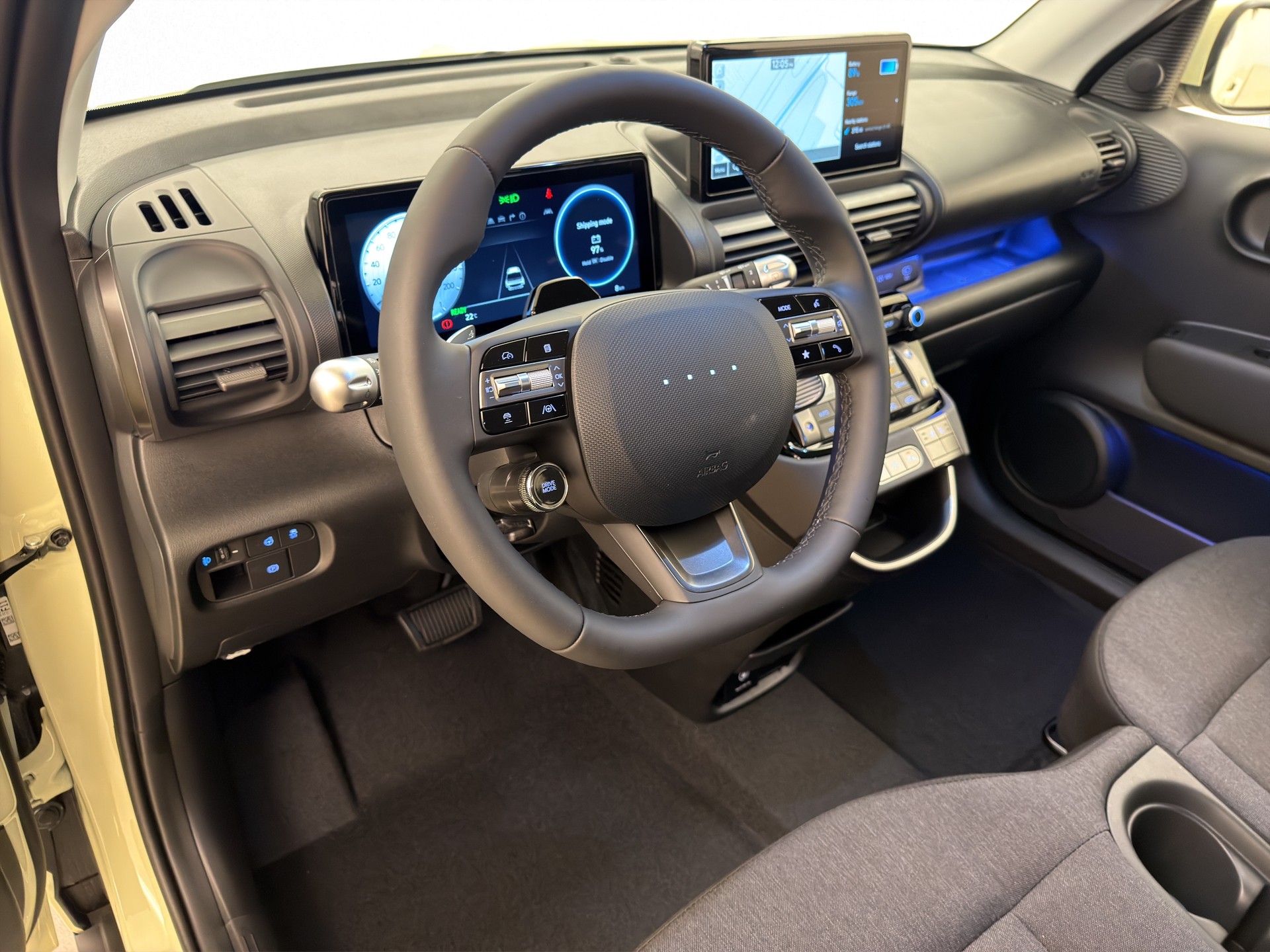 HYUNDAI Inster 49 kWh Electric Vertex-image-13