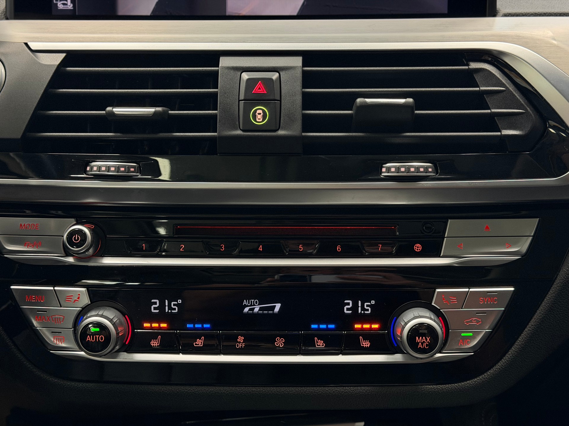 BMW X4 xDrive 20d xLine Steptronic-image-23