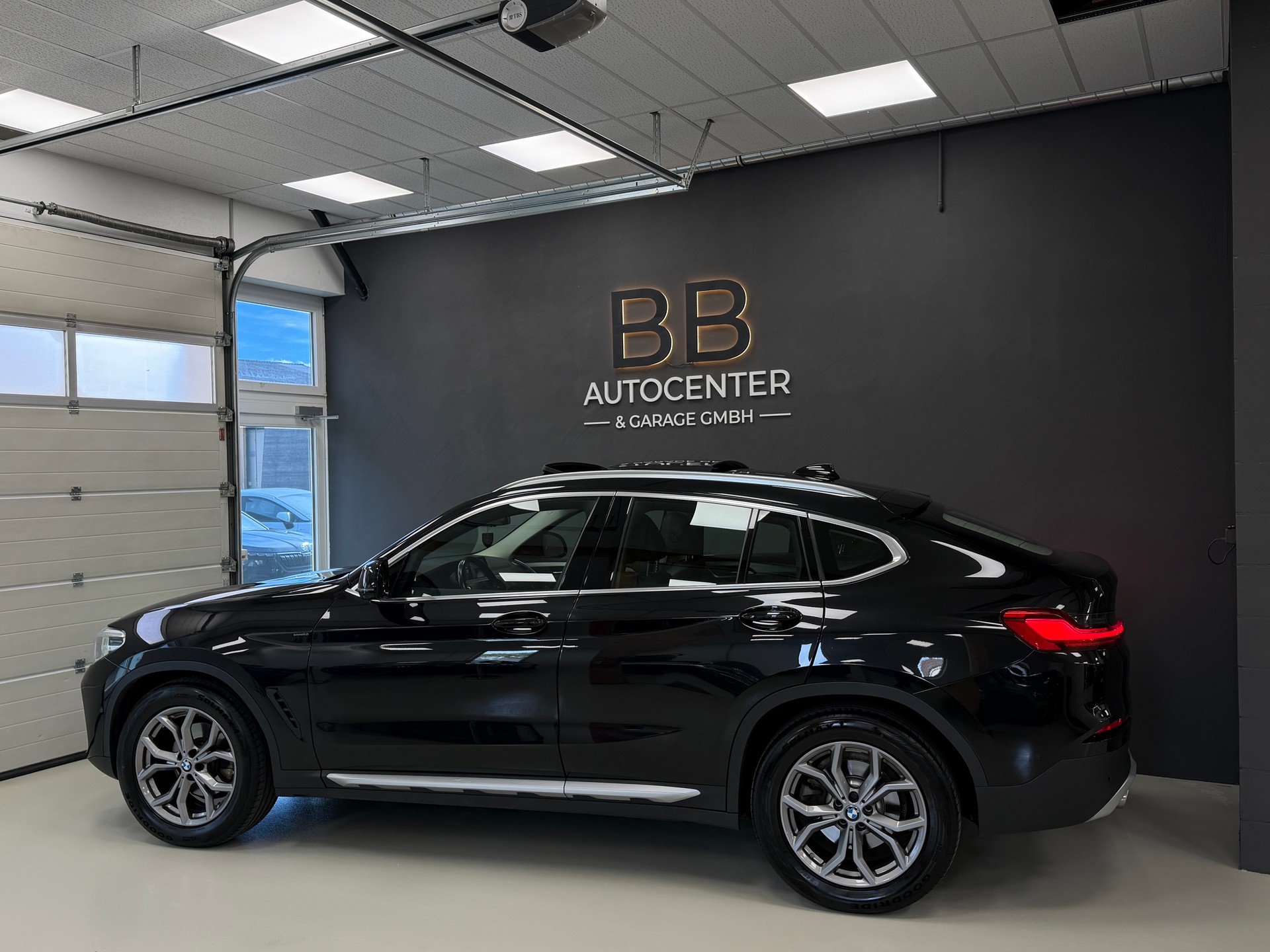 BMW X4 xDrive 20d xLine Steptronic-image-3