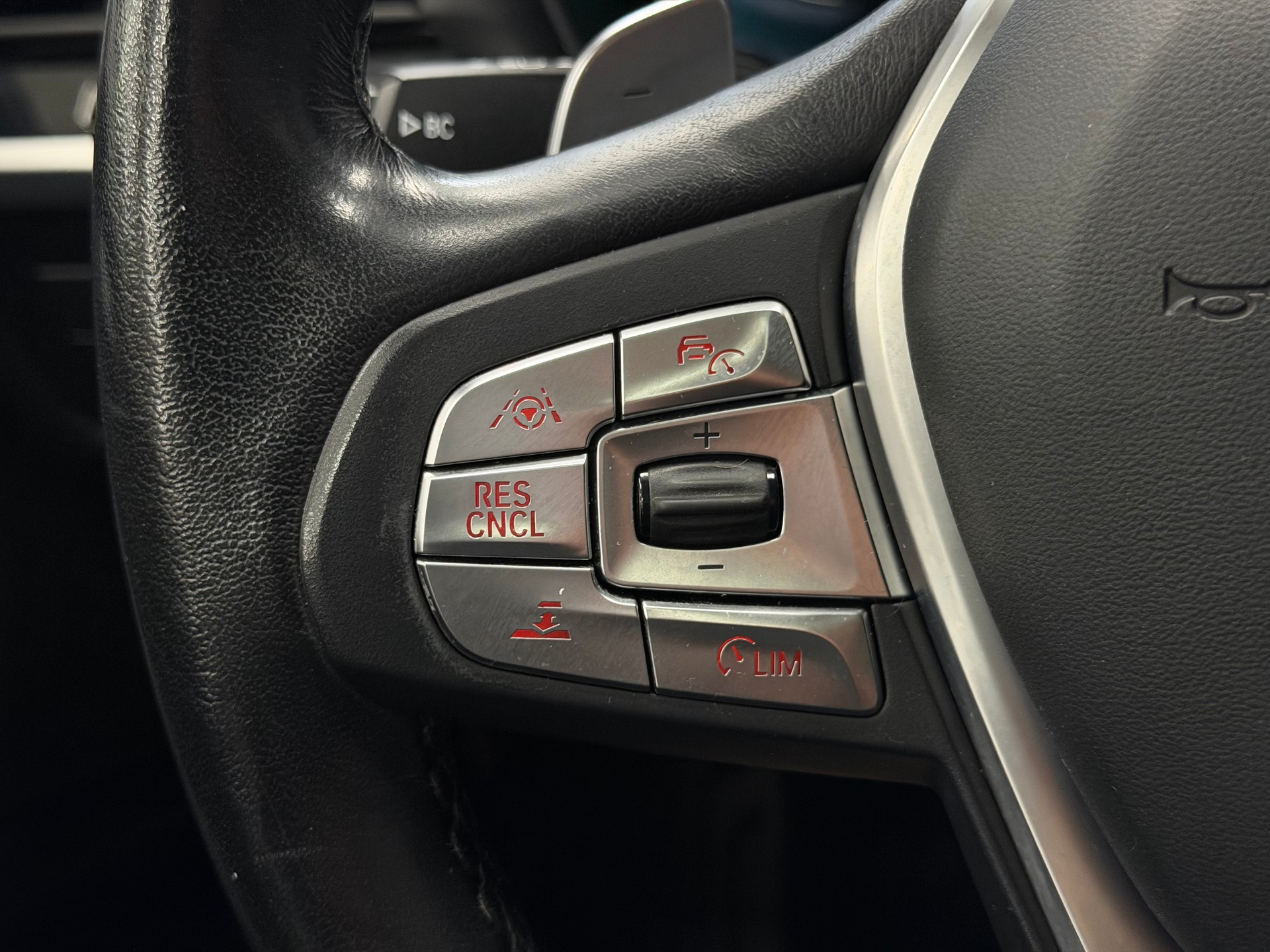 BMW X4 xDrive 20d xLine Steptronic-image-25