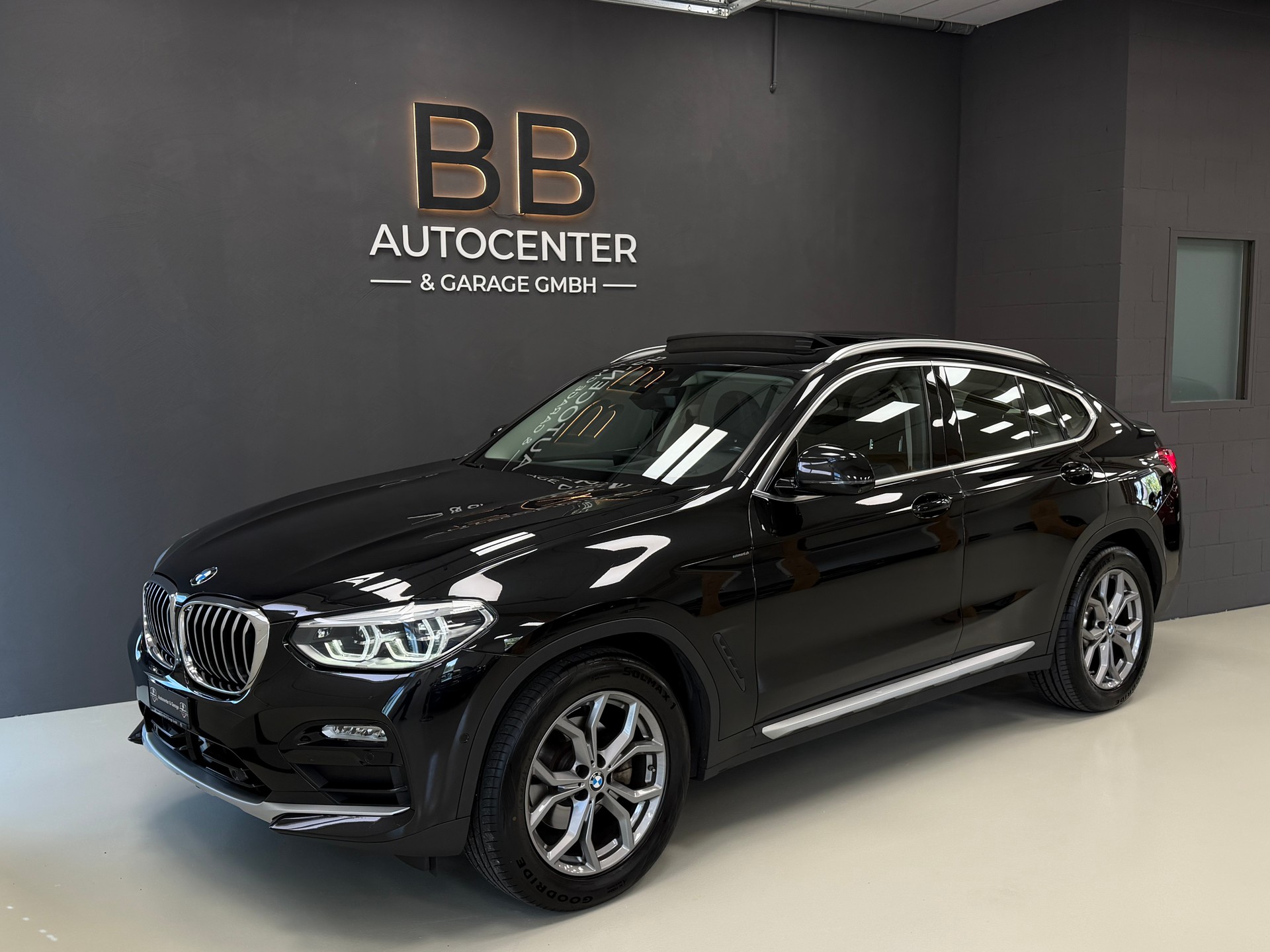 BMW X4 xDrive 20d xLine Steptronic-image-1
