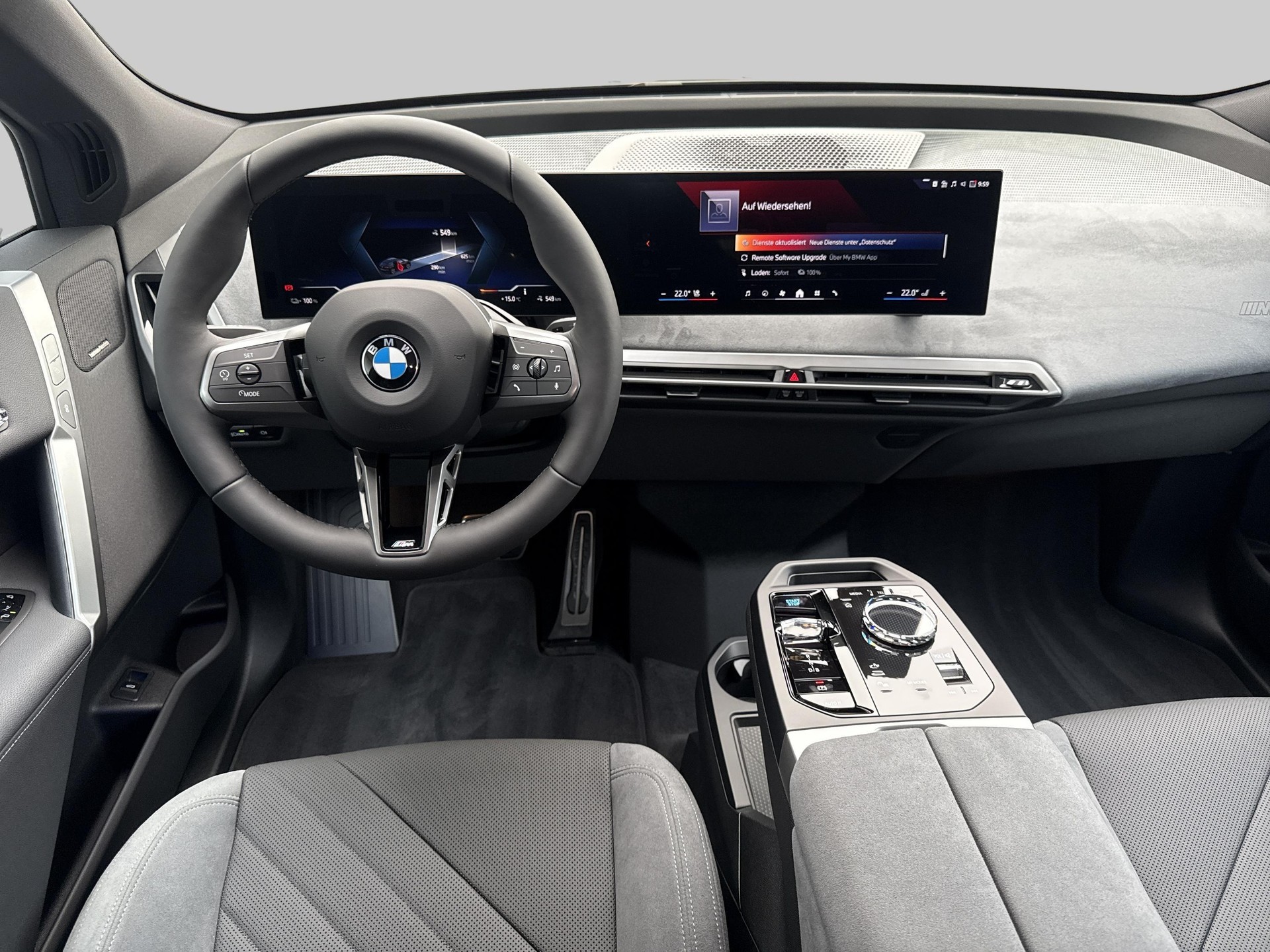 BMW iX xDrive45-image-8