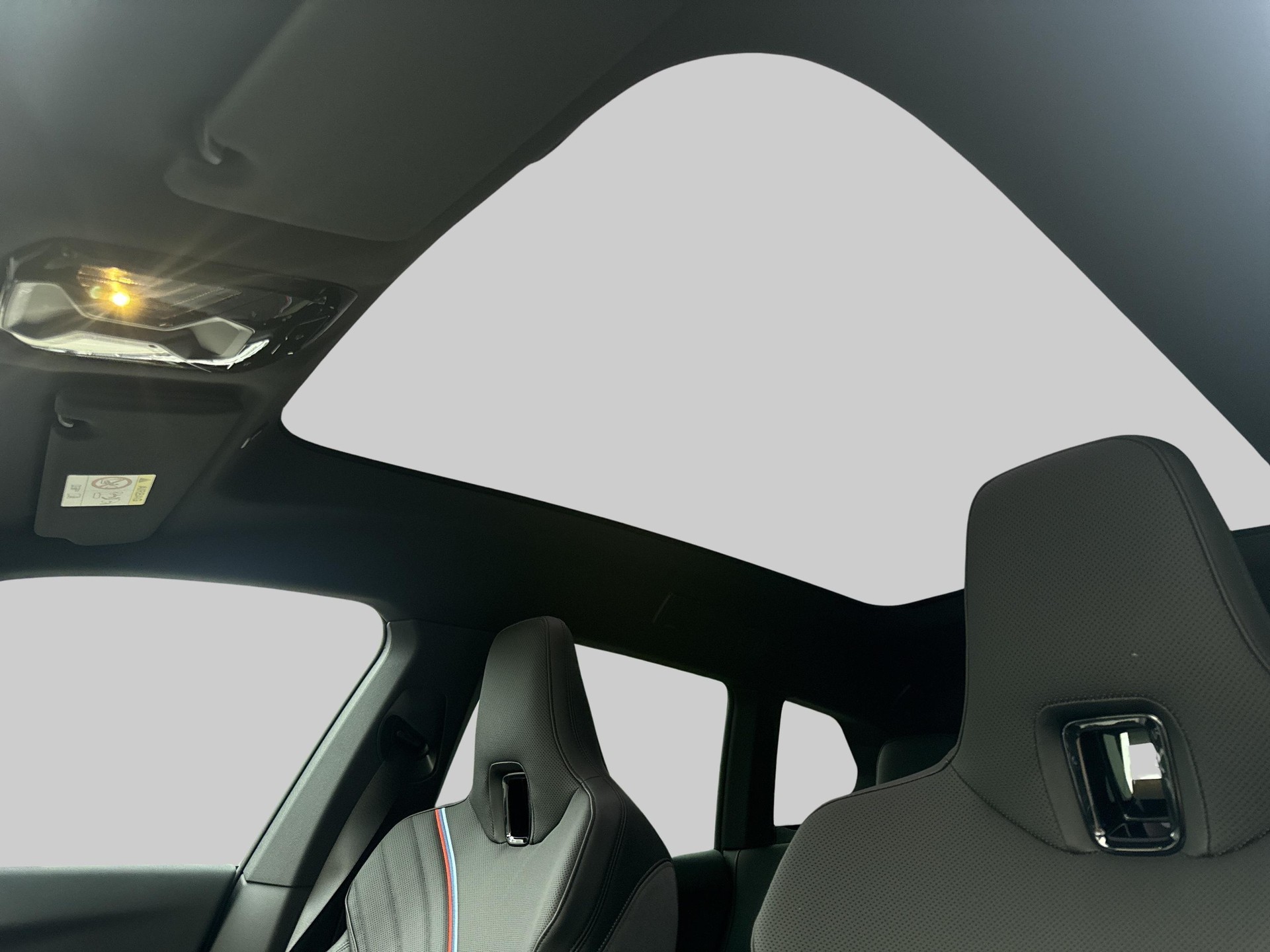 BMW iX xDrive45-image-19