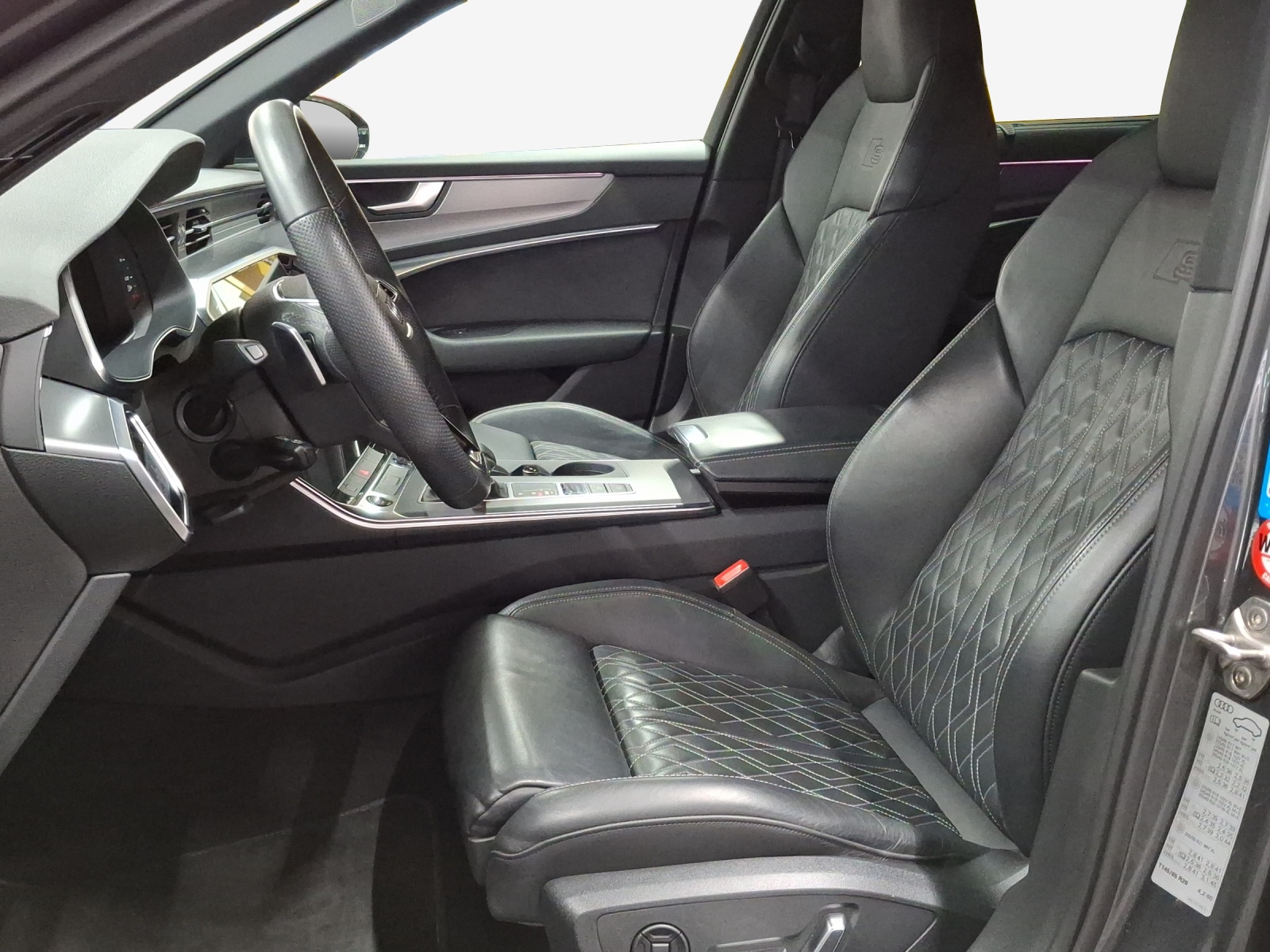 AUDI A6 Avant 40 TDI Sport Attraction quattro S-tronic-image-7