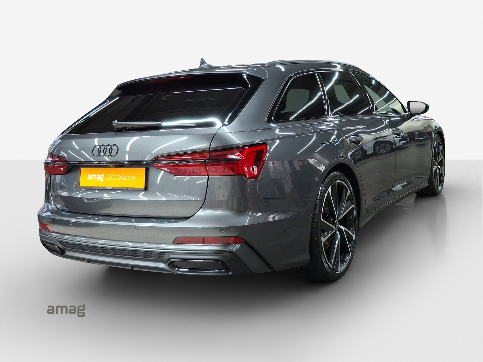 AUDI A6 Avant 40 TDI Sport Attraction quattro S-tronic-image-4
