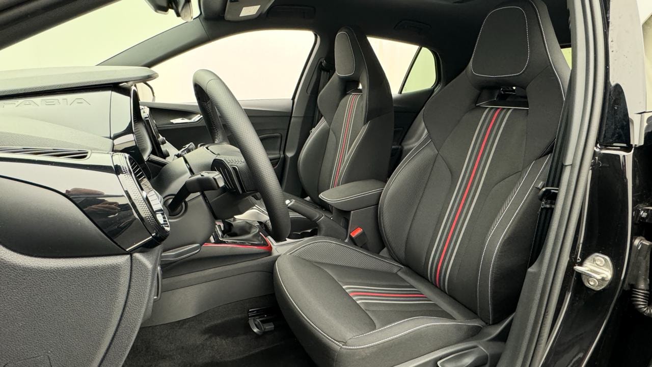SKODA Fabia 1.0 TSI Monte Carlo DSG-image-4