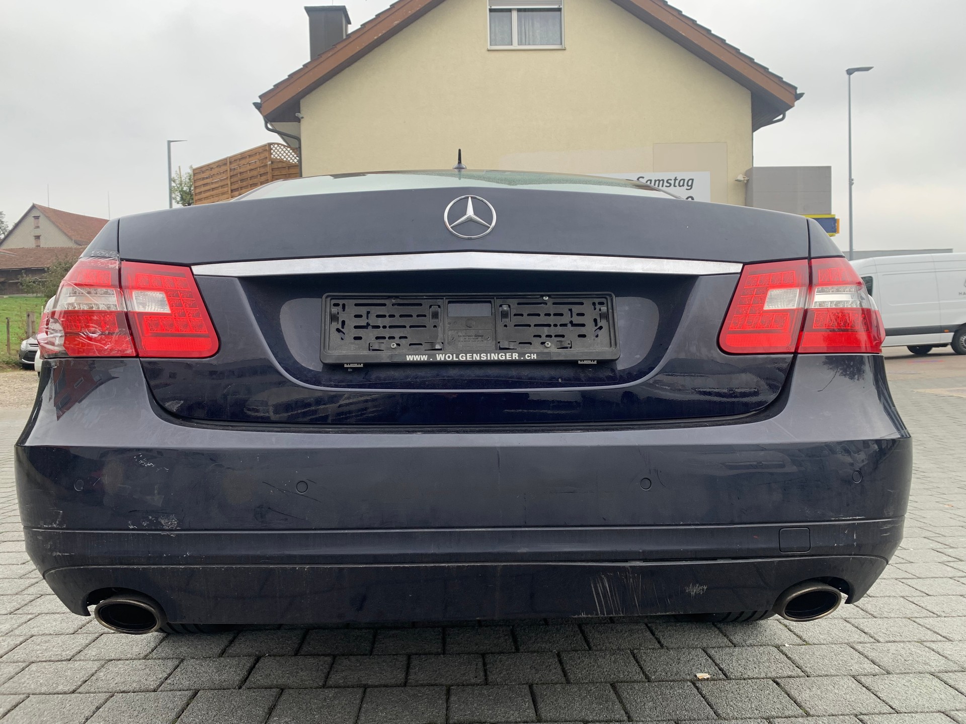 MERCEDES-BENZ E 350 Avantgarde 4Matic 7G-Tronic-image-5