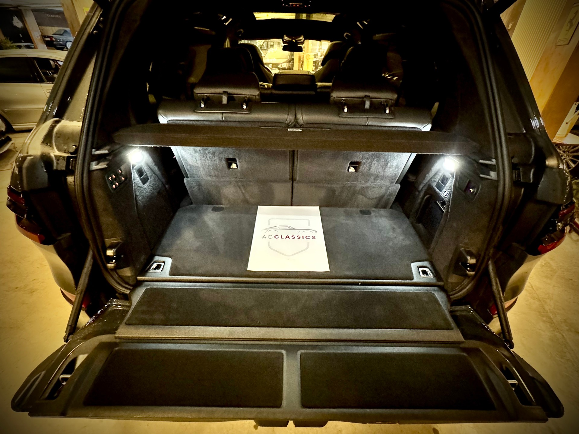 BMW X7 xDrive 48V 40d M Sport Pro Steptronic-image-12