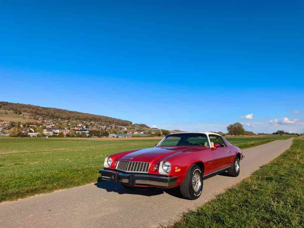 CHEVROLET Camaro LT-image-0