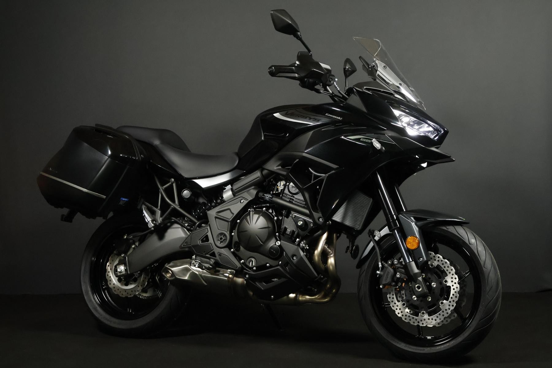 KAWASAKI Versys 650 Tourer (49/35KW)-showroom-element-1