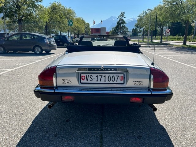 JAGUAR XJ-S V12 5.3 L Convertible / Cabriolet-image-4