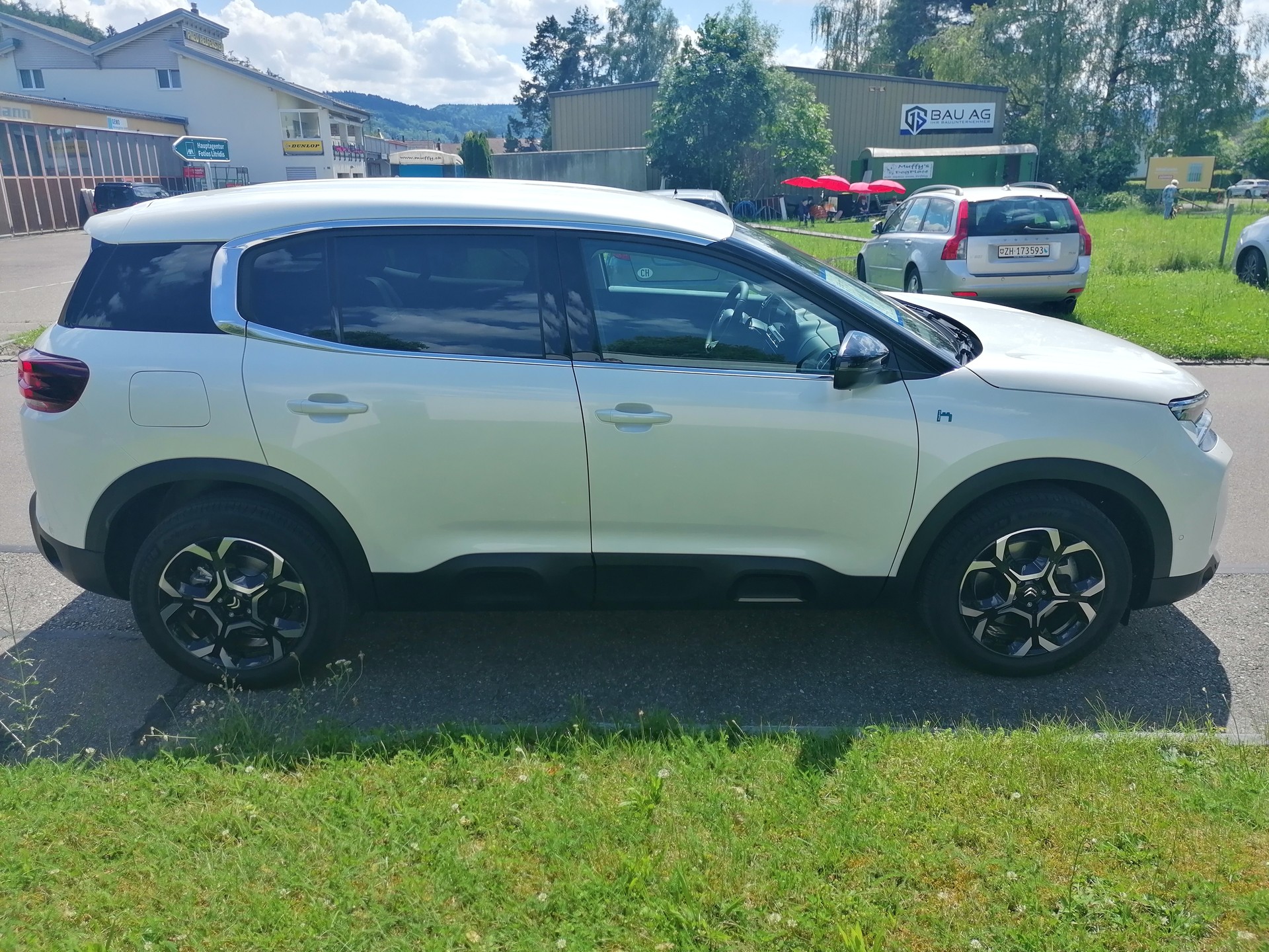 CITROEN C5 Aircross 1.6 PHEV Swiss Edition-image-3