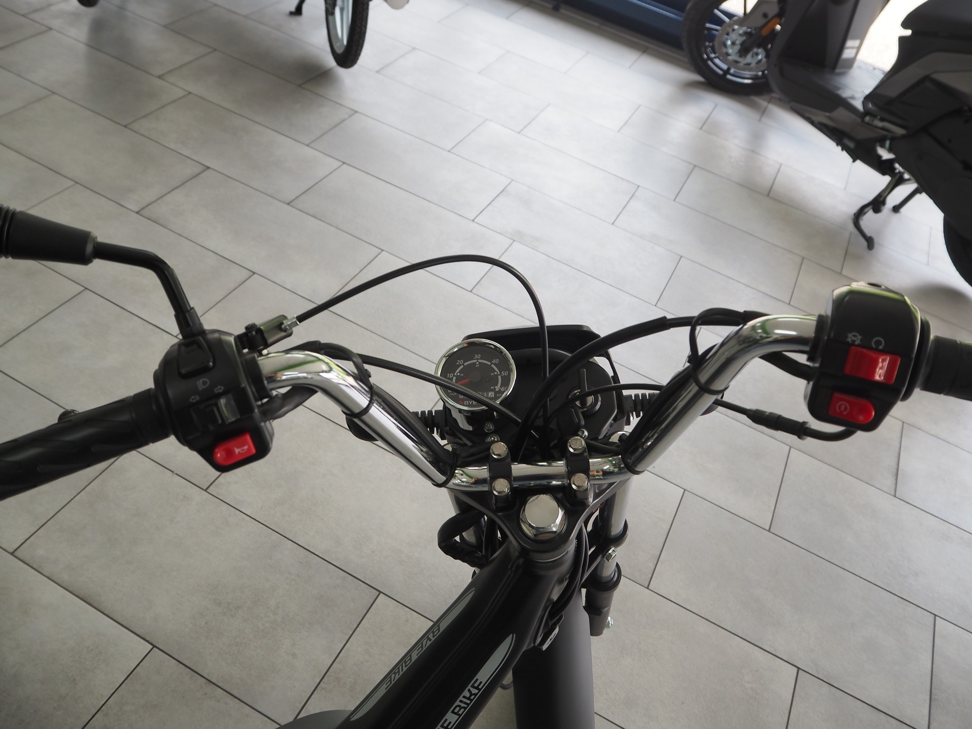BYE BIKE Retro-image-3