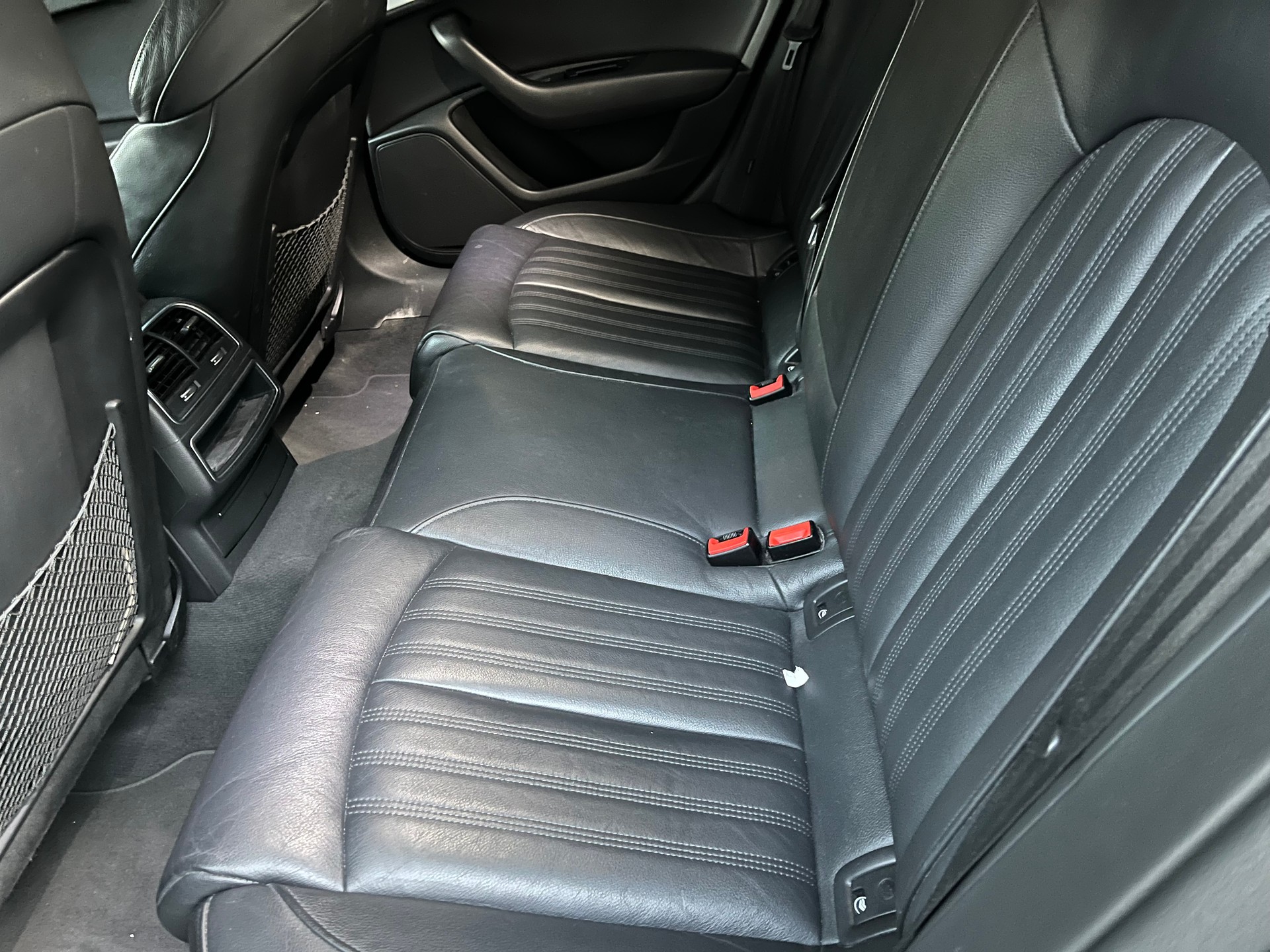 AUDI A6 Avant 2.0 TDI quattro S-tronic-image-19