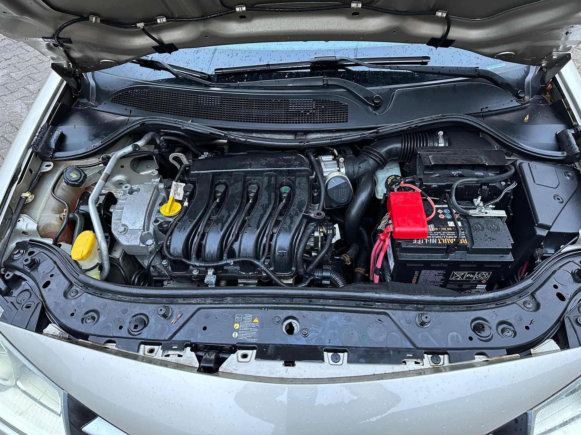 RENAULT Mégane 1.6 16V Business FIXPREIS-image-14