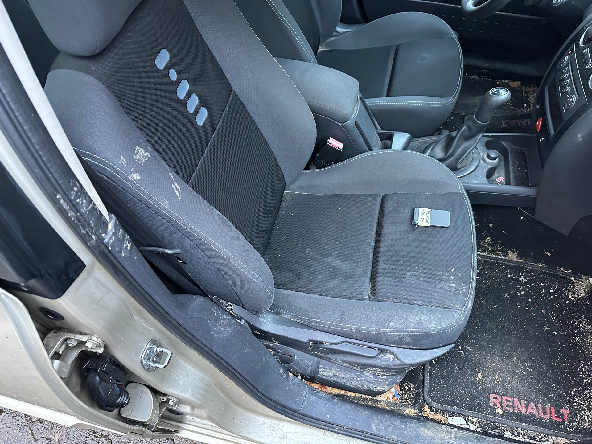 RENAULT Mégane 1.6 16V Business FIXPREIS-image-10