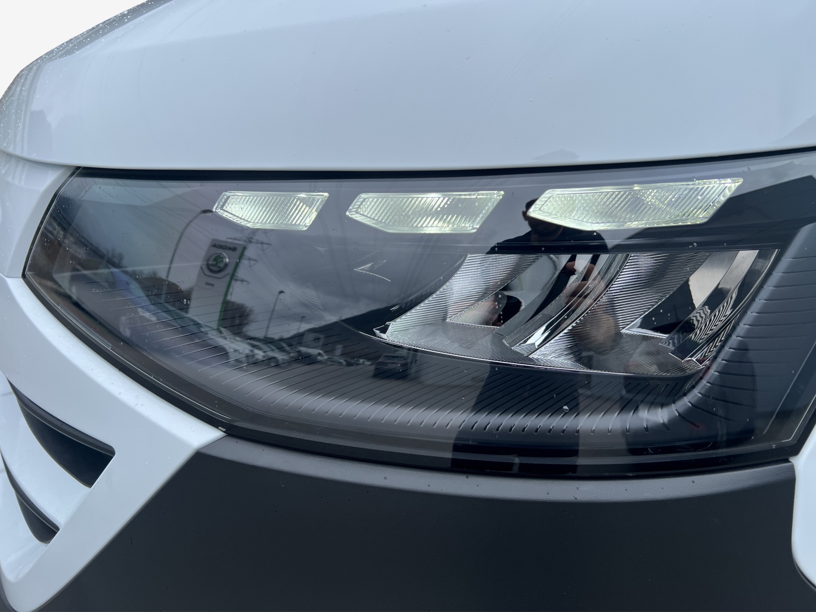 VW Transporter 2.0 TDI Automat-image-11