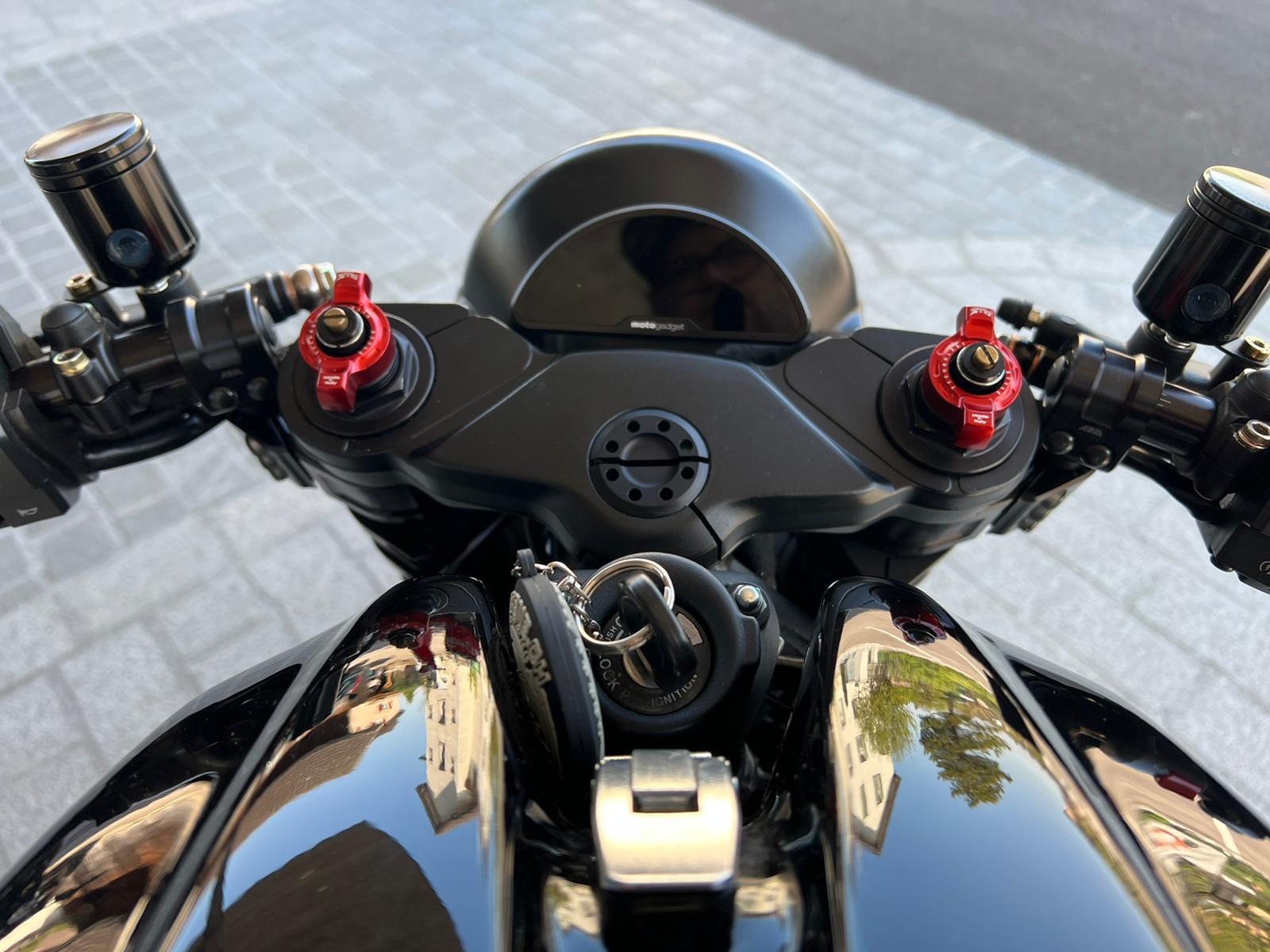 DUCATI Monster 1000 S4R-image-11