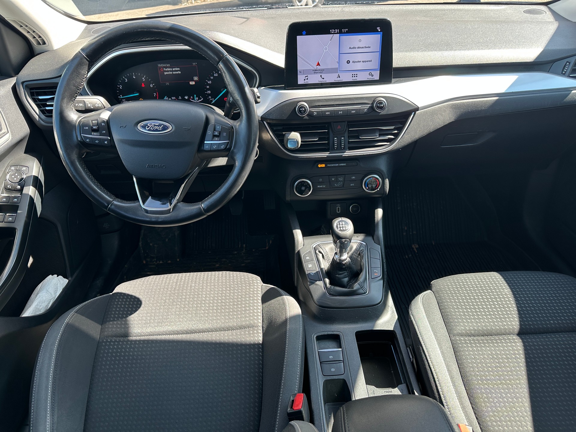 FORD Focus 1.0 SCTi Business-image-8