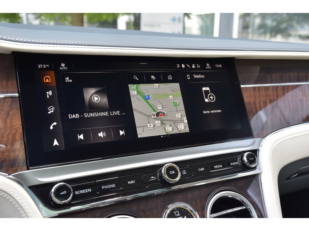 BENTLEY Continental GT V8 4.0 PHEV 680 PS-image-14