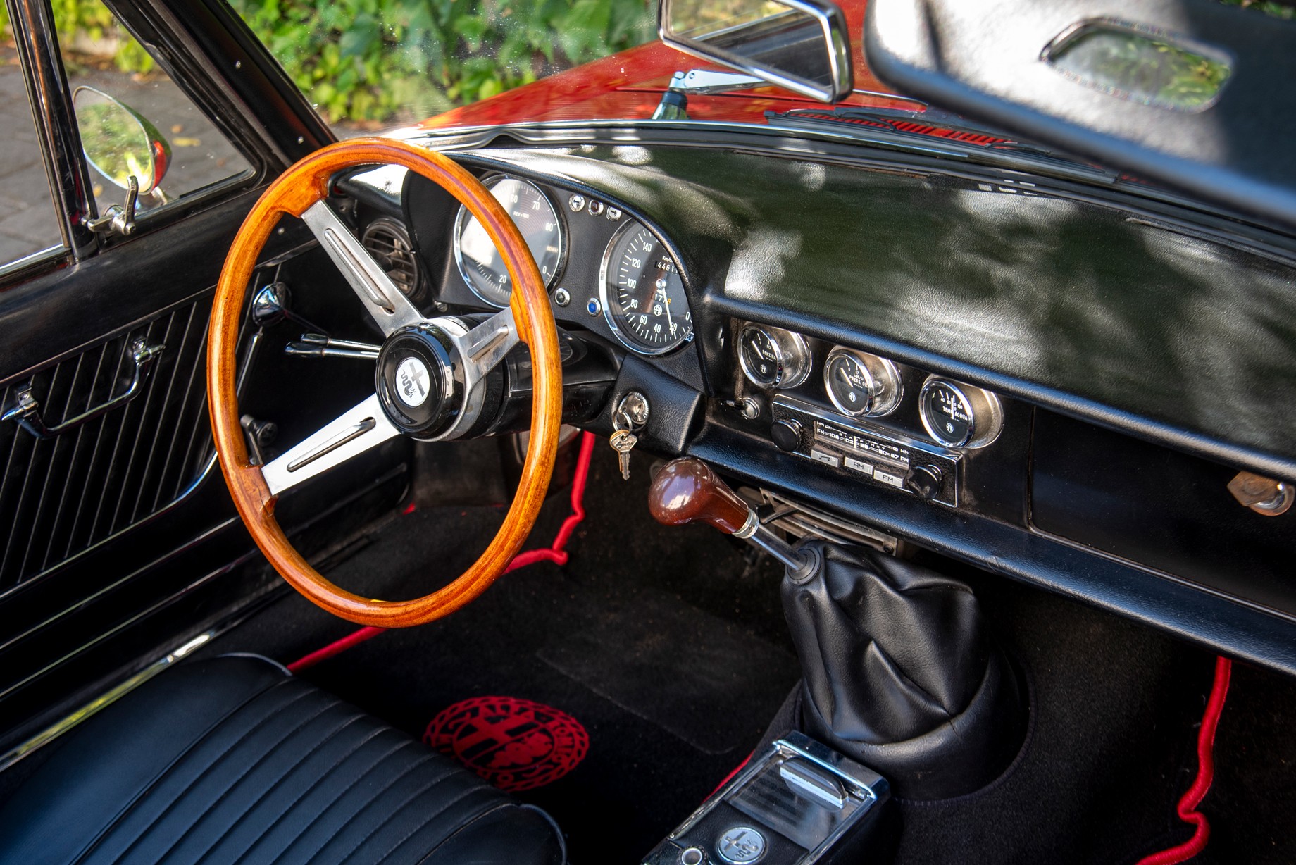ALFA ROMEO Veloce 1750-image-8