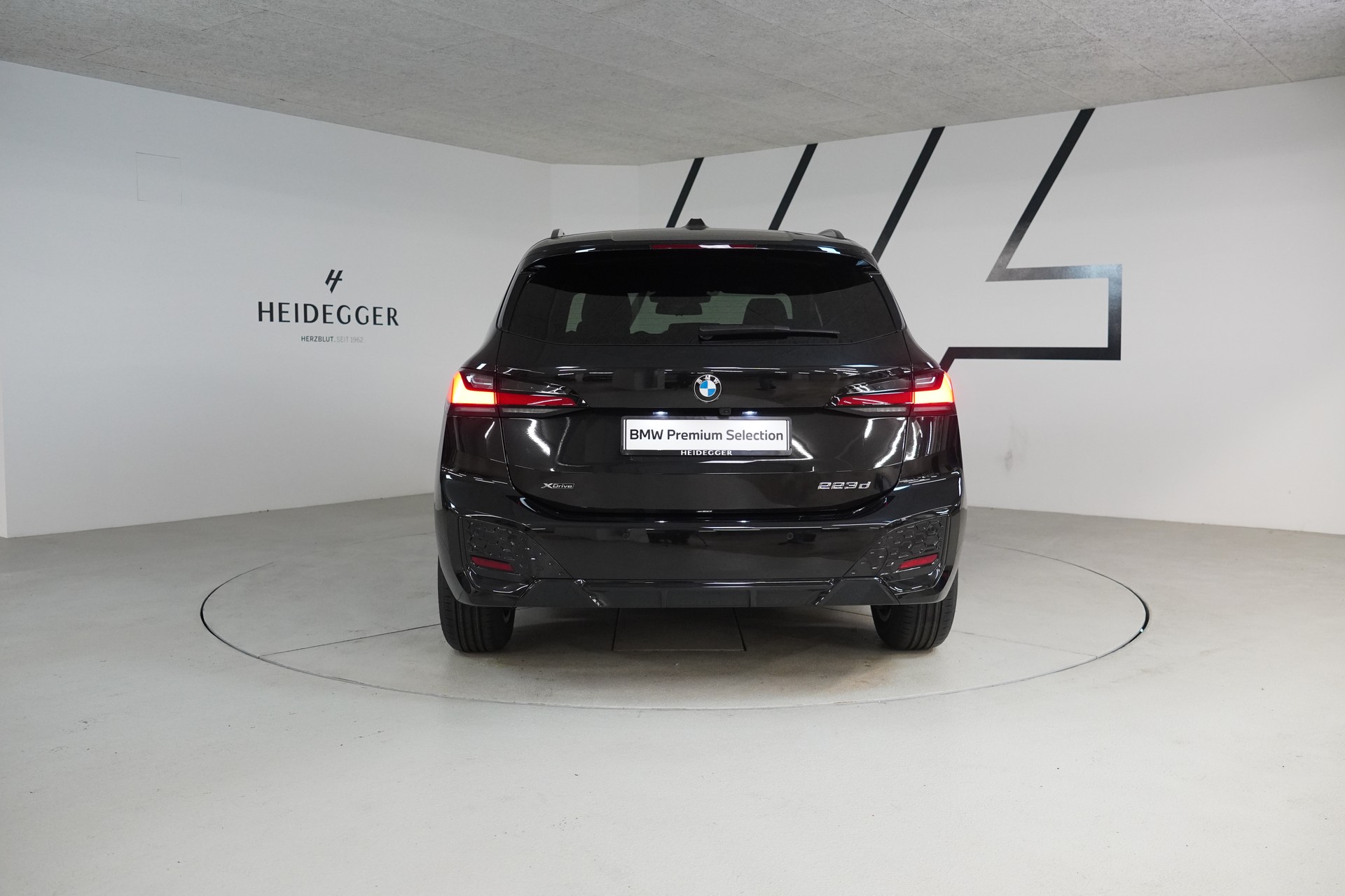 BMW 223d Active Tourer xDrive M Sport DKG-image-5