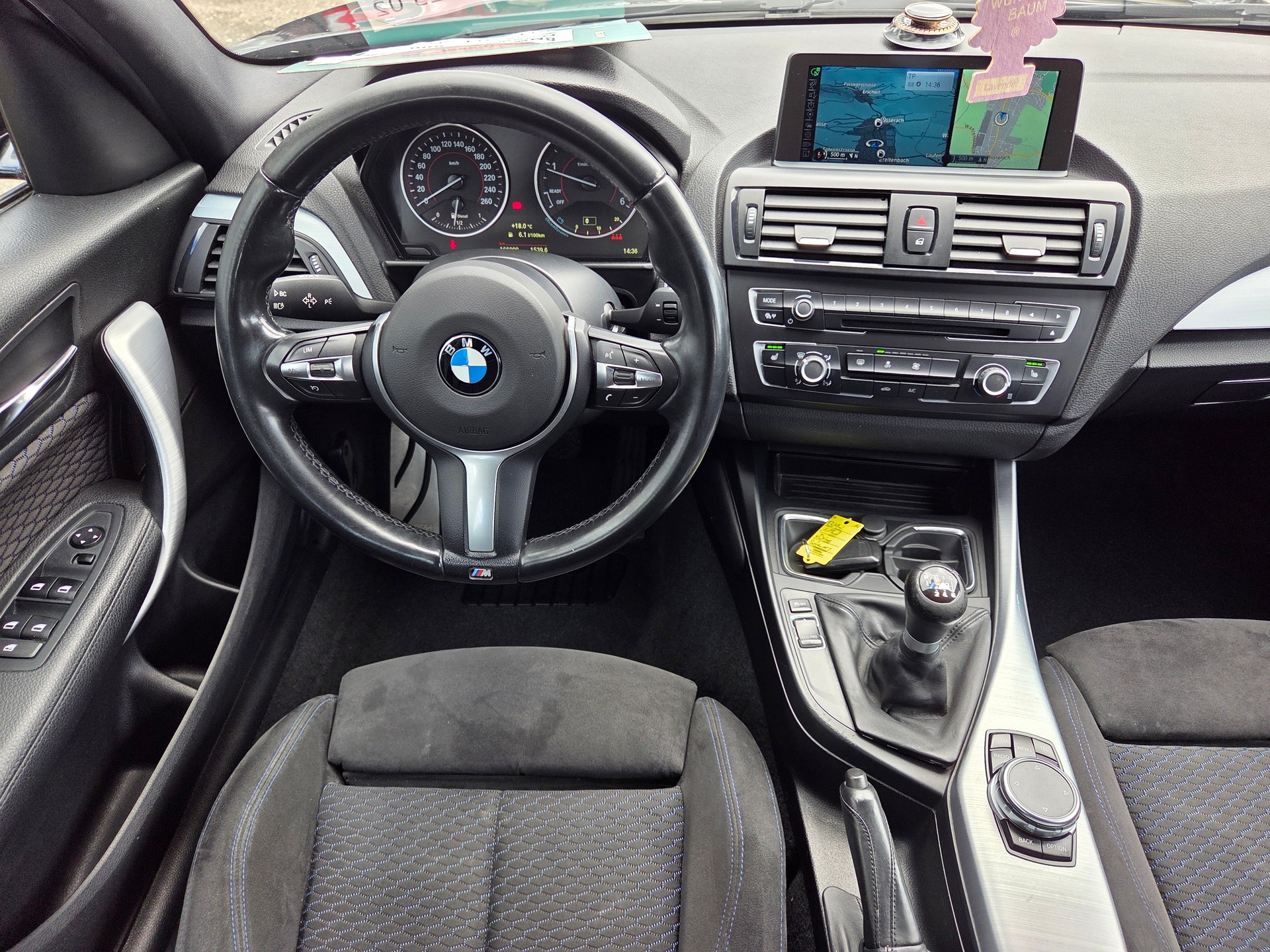 BMW 118d xDrive M-Sportpaket-image-11
