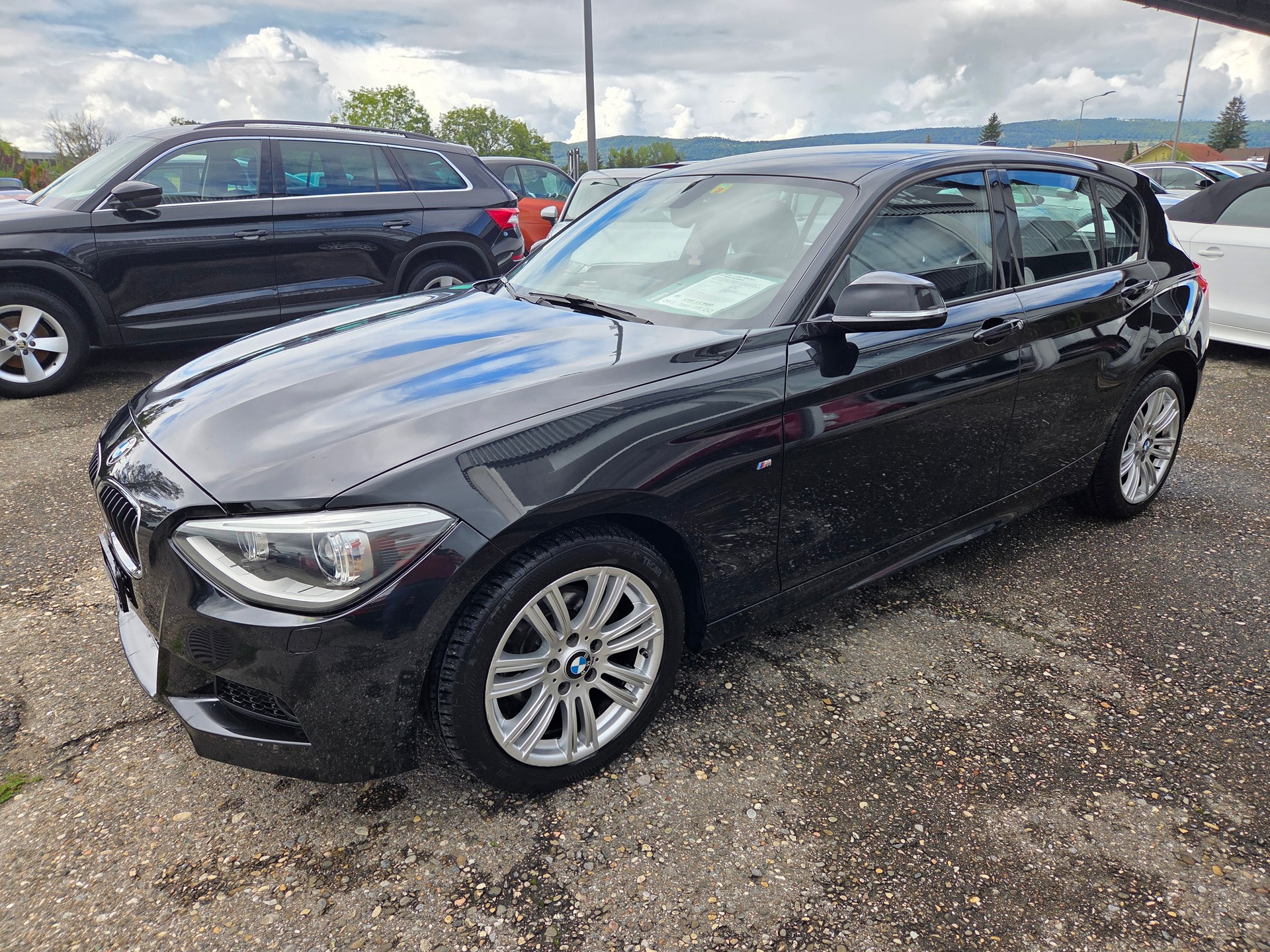 BMW 118d xDrive M-Sportpaket-image-2
