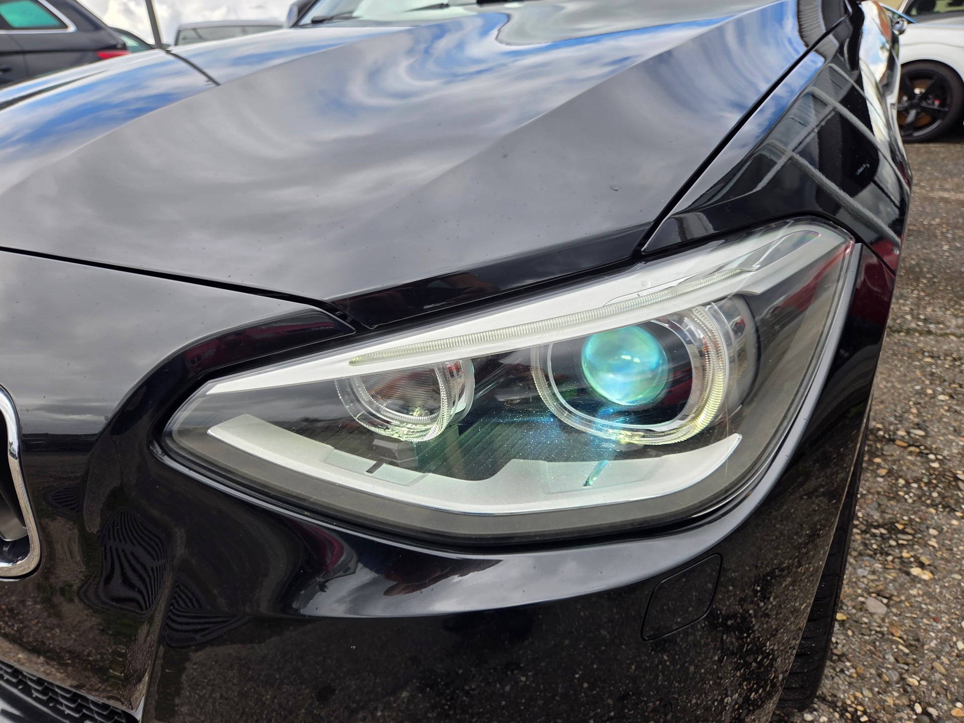 BMW 118d xDrive M-Sportpaket-image-18