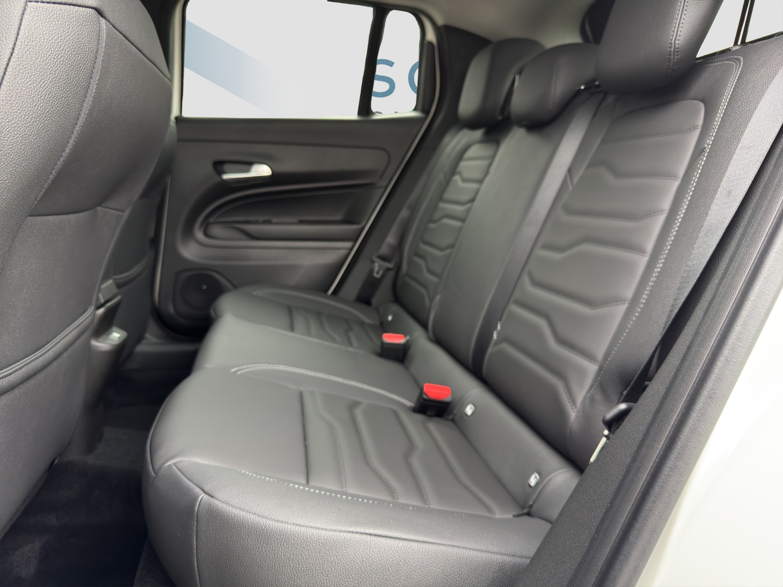 JEEP AVENGER 1.2 MHEV Summit-image-7