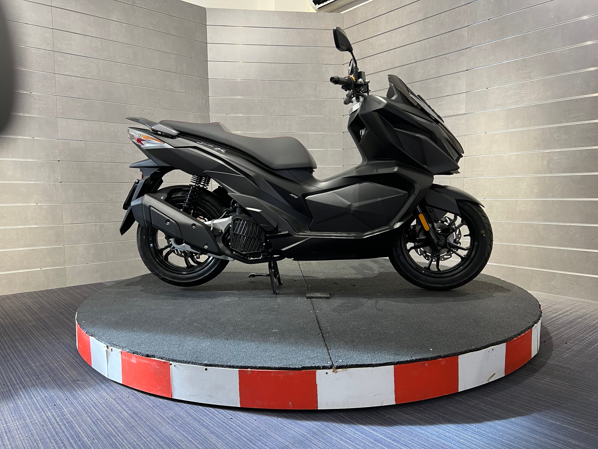 SYM Jet X 125-image-6