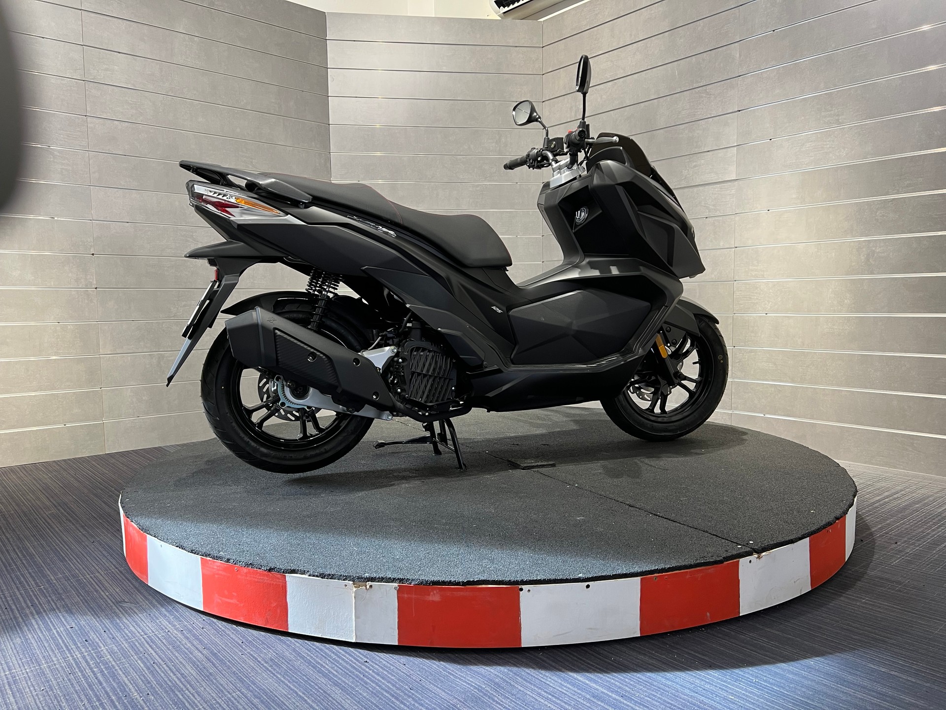 SYM Jet X 125-image-5