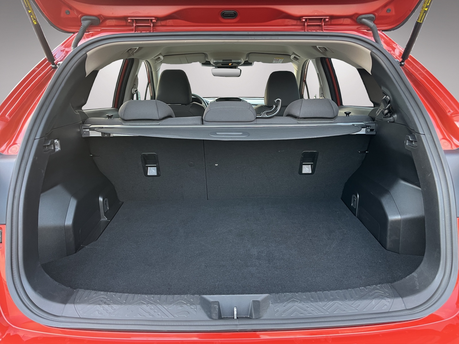 SUBARU Crosstrek 2.0i e-Boxer Swiss Plus-image-15
