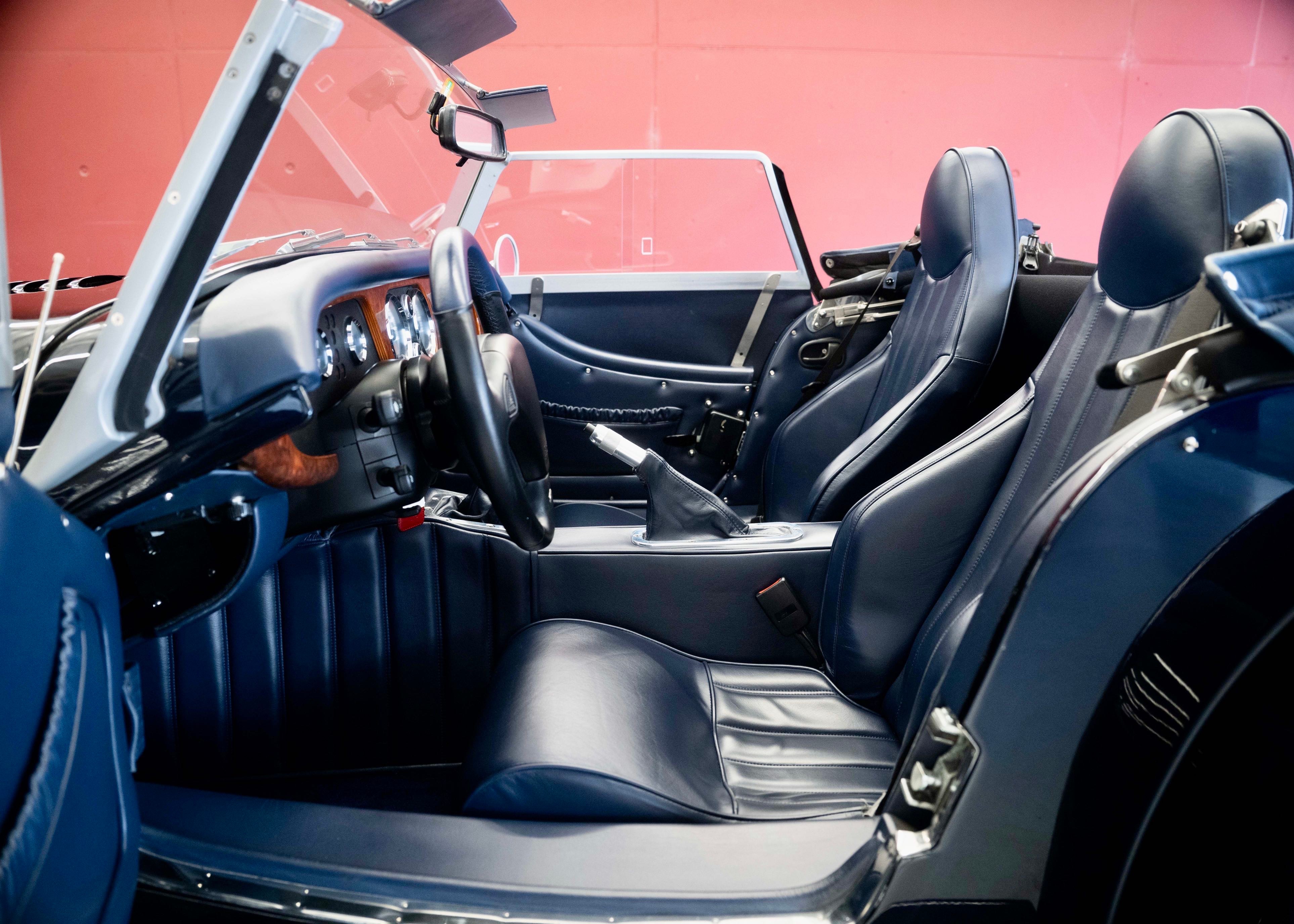 Image MORGAN PLUS-8 Plus 8 4.8 V8 Manual transmission (1 of 70)