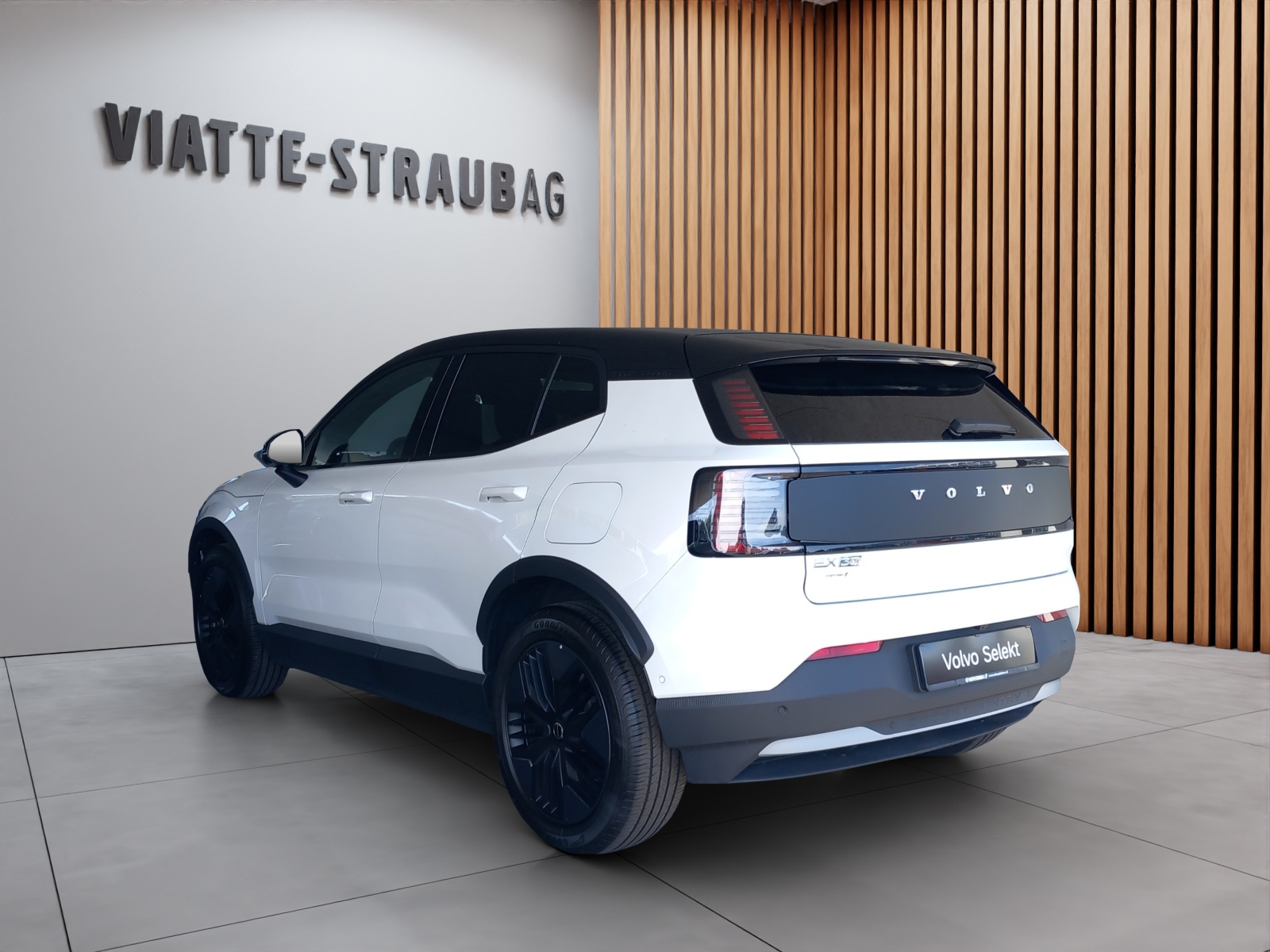 VOLVO EX30 CC E60 Twin Performance AWD-image-6