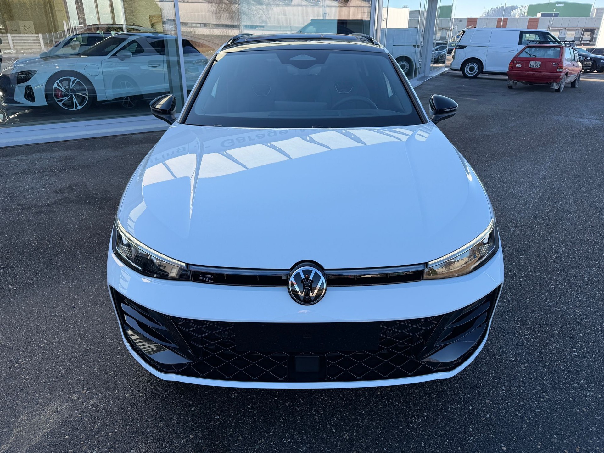 VW Passat Variant 2.0 TSI evo4 R-Line 4 Motion DSG-image-7