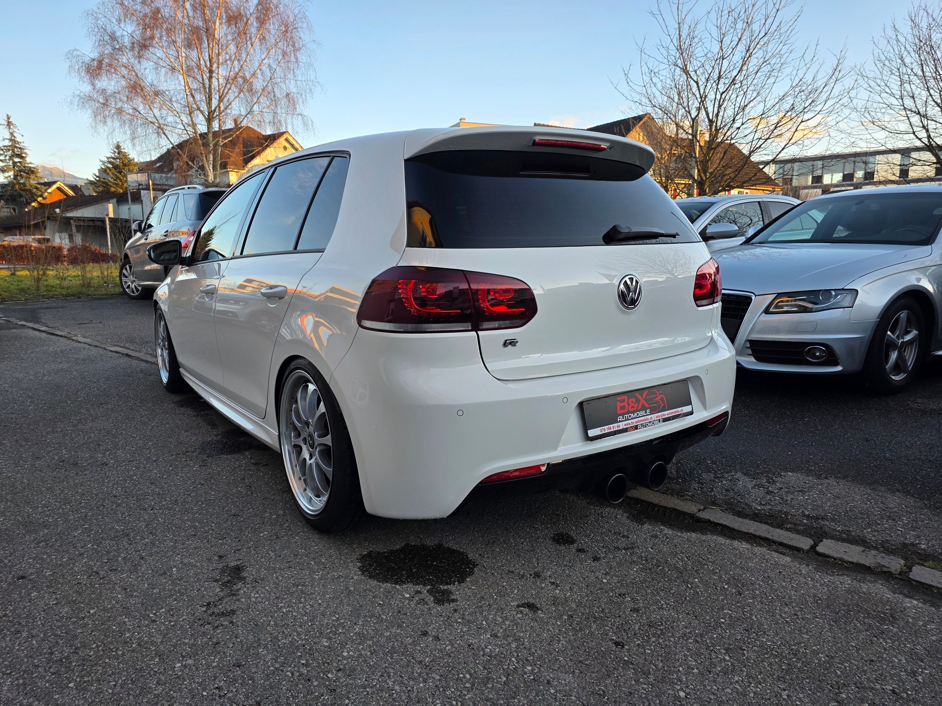 VW Golf 2.0 TSI R 4Motion DSG-image-5