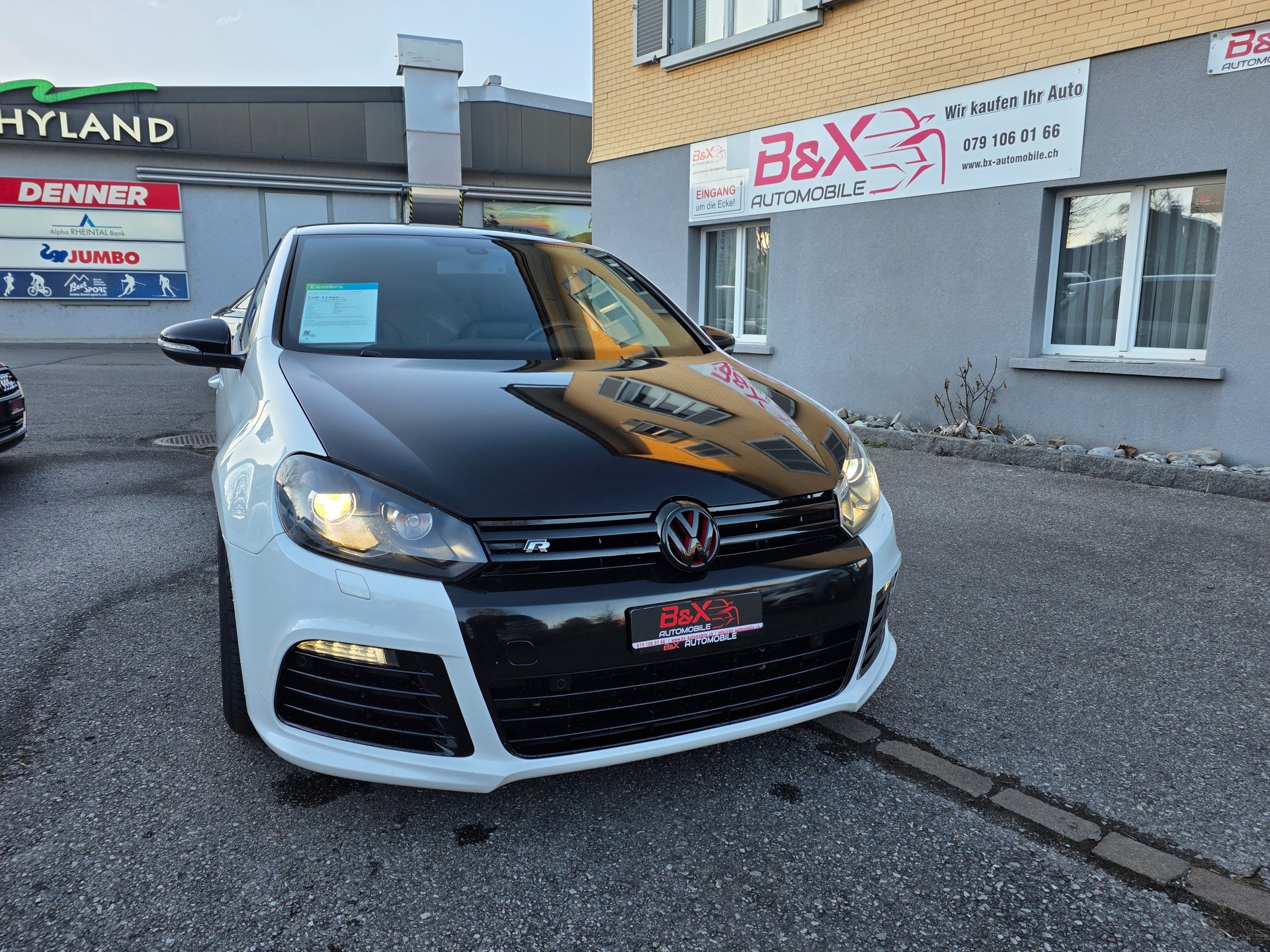 VW Golf 2.0 TSI R 4Motion DSG-image-3