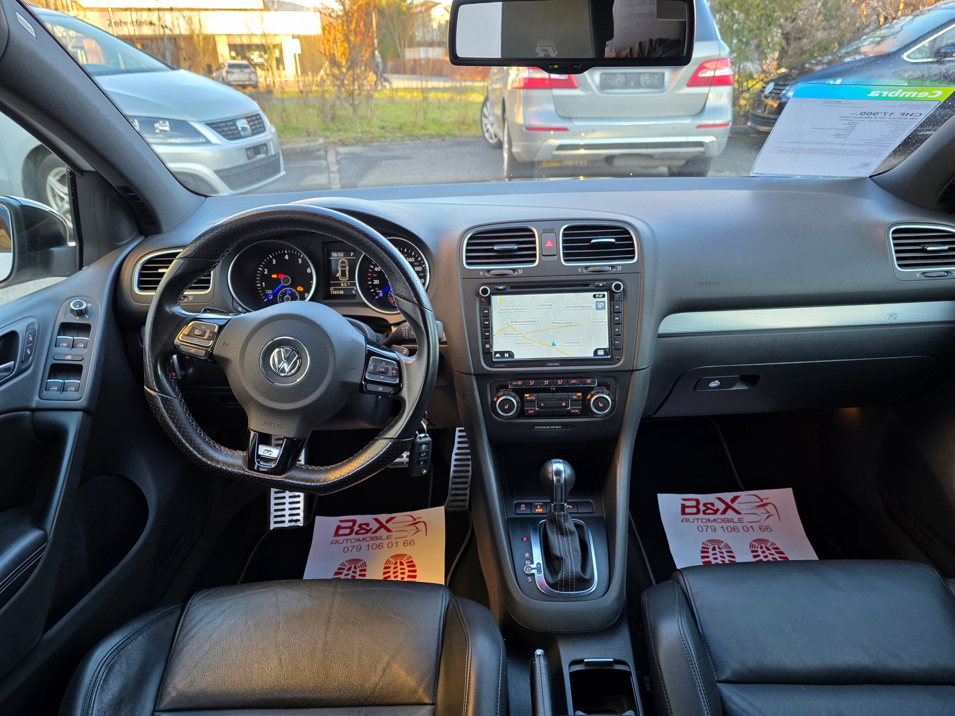 VW Golf 2.0 TSI R 4Motion DSG-image-12