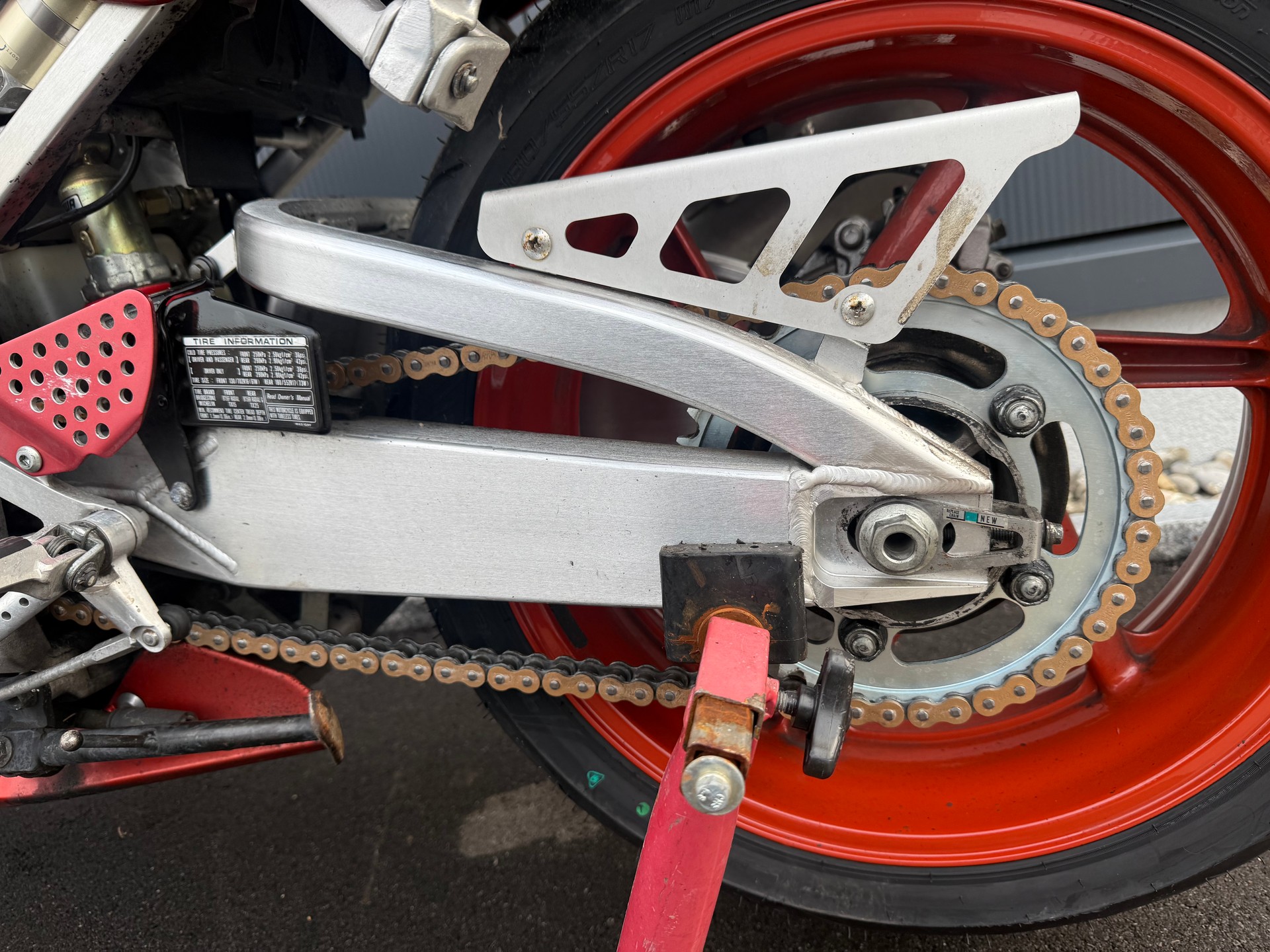 HONDA CBR 900 RR Fireblade-image-6