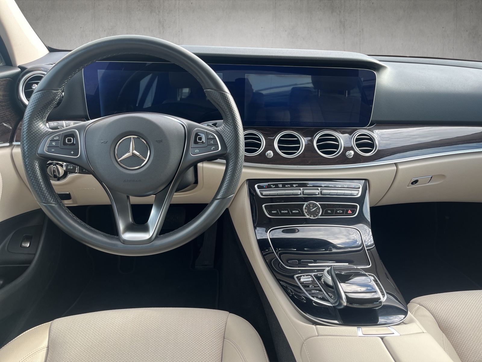 MERCEDES-BENZ E 400 Avantgarde 4matic-image-9