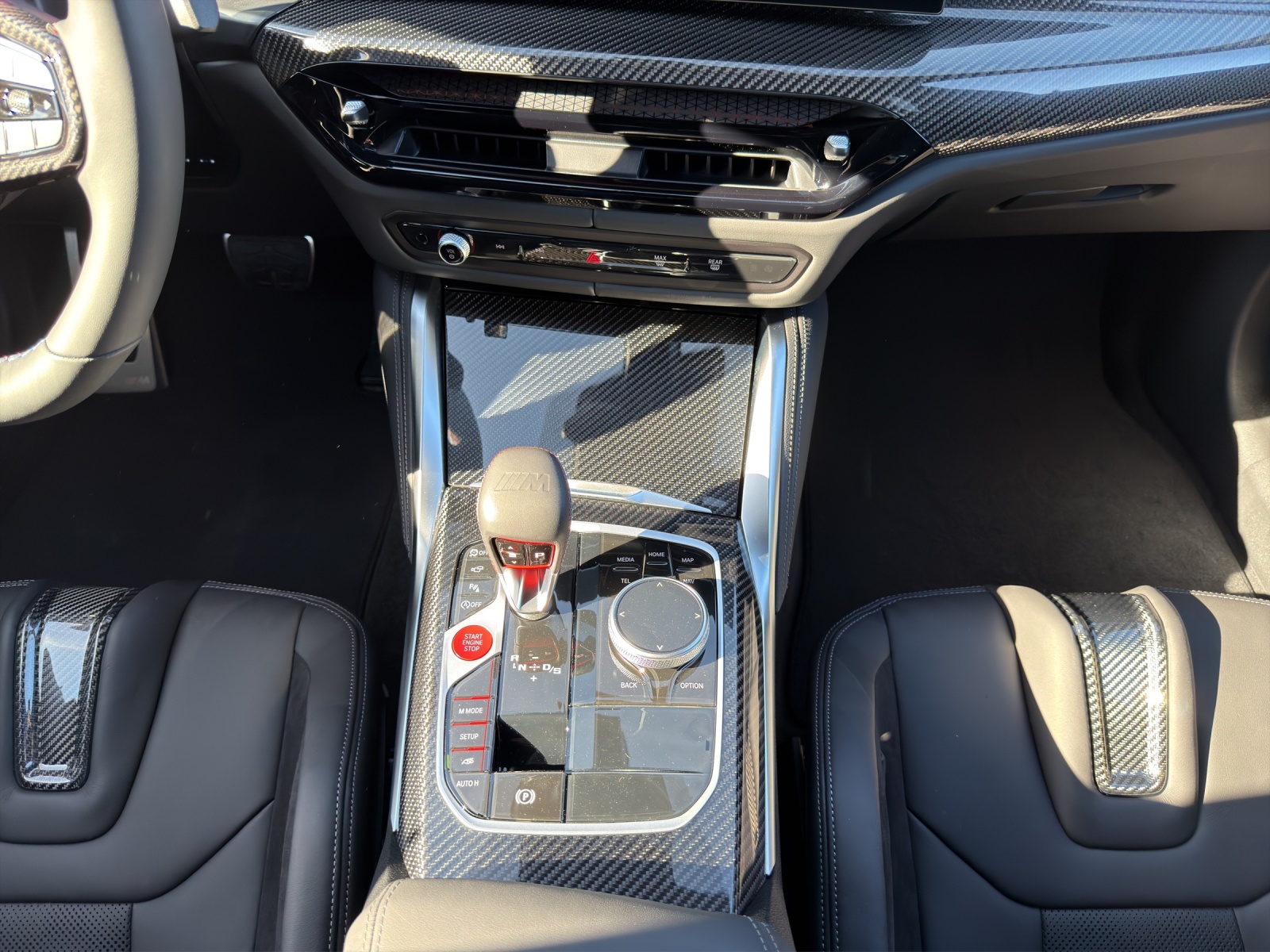 BMW M3 Competition M xDrive-image-12