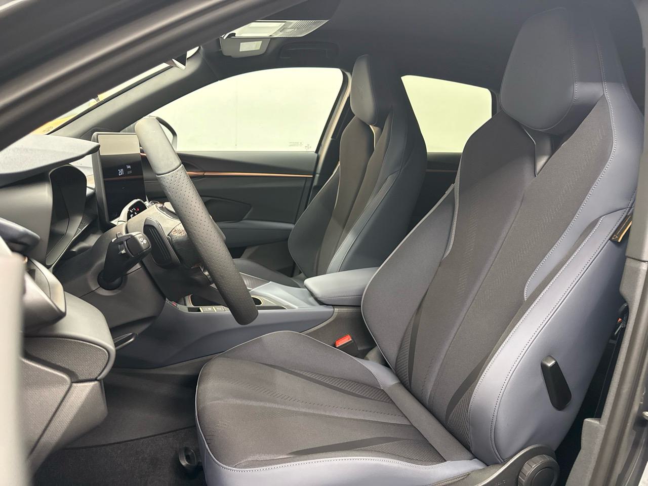 CUPRA Terramar 1.5 eTSI Edition-image-2