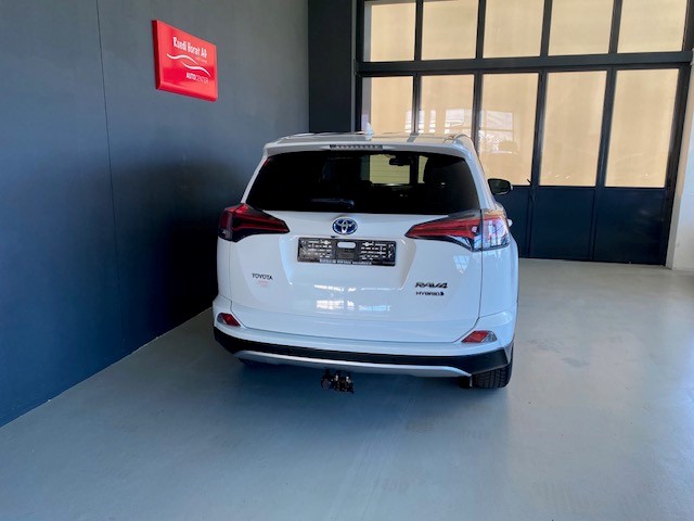 TOYOTA RAV-4 2.5 HSD Sol Premium-image-5