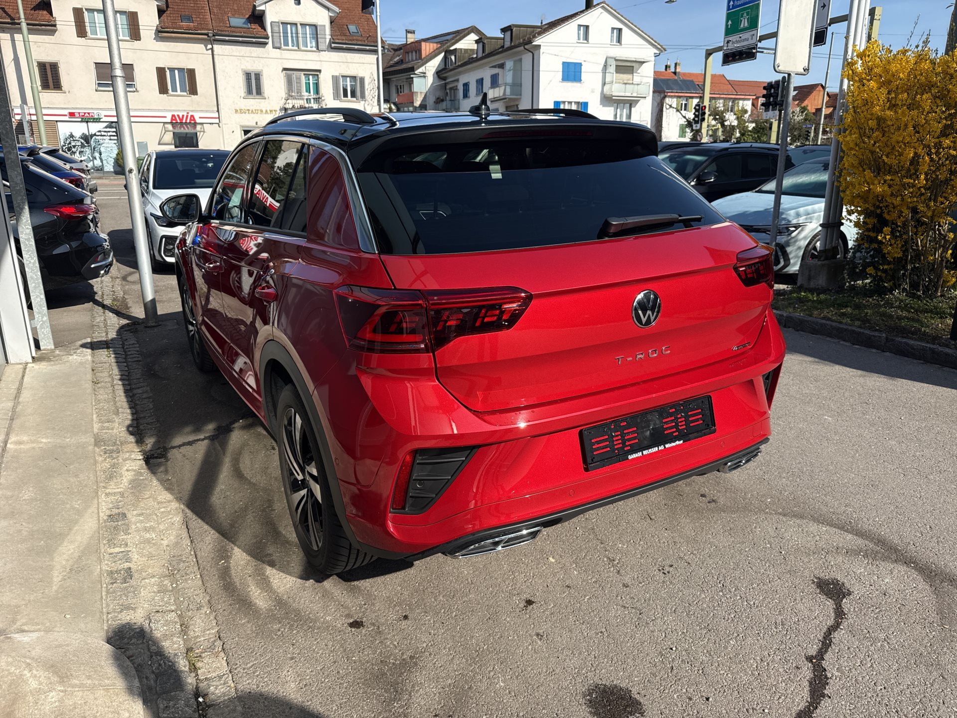 VW T-Roc R-Line 4Motion *** TRAUM IN KINGS RED ***-image-5